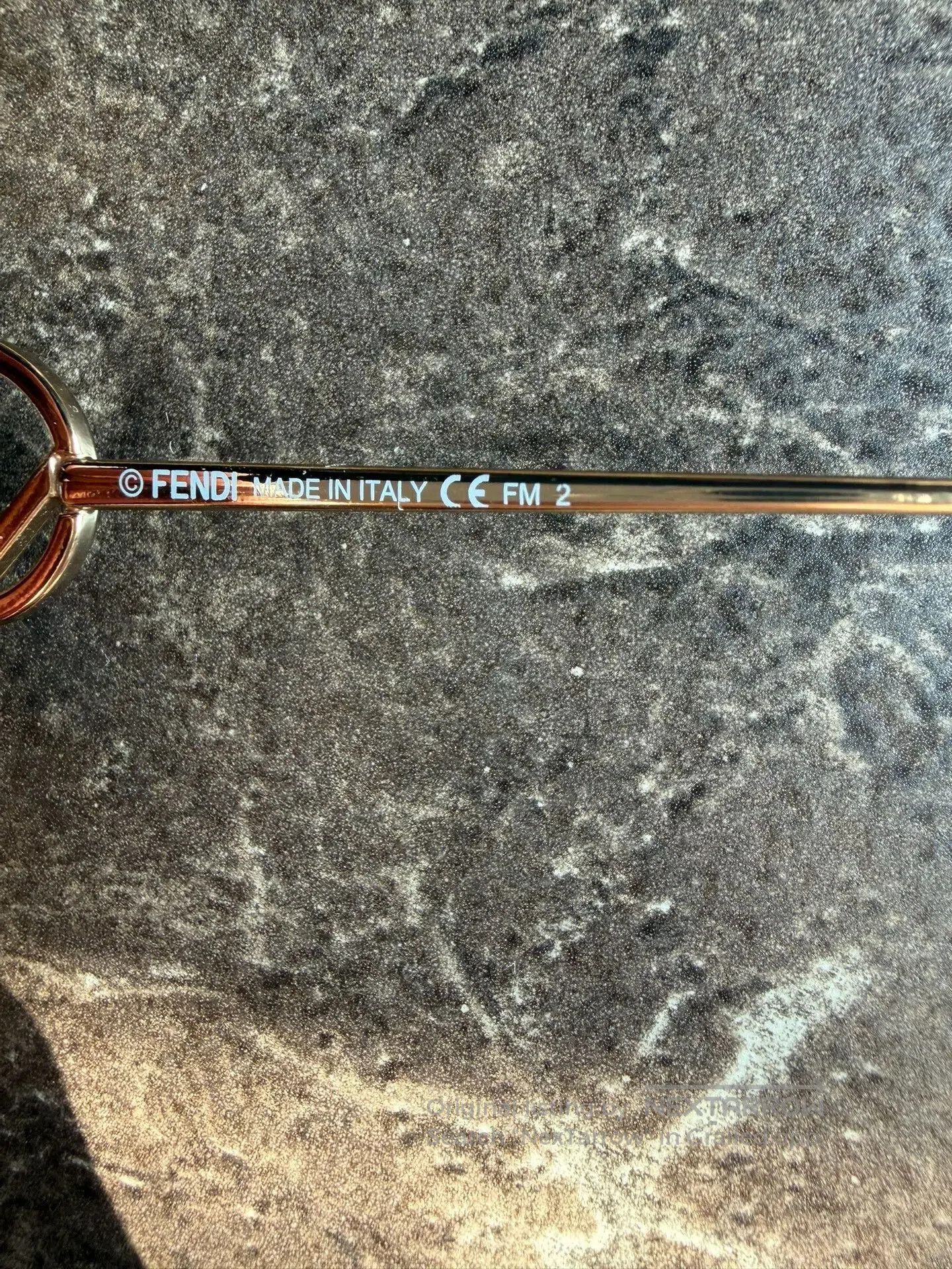 Fendi Fendi Classic FF Logo Sunglasses. Size ONE SIZE - 6 Thumbnail