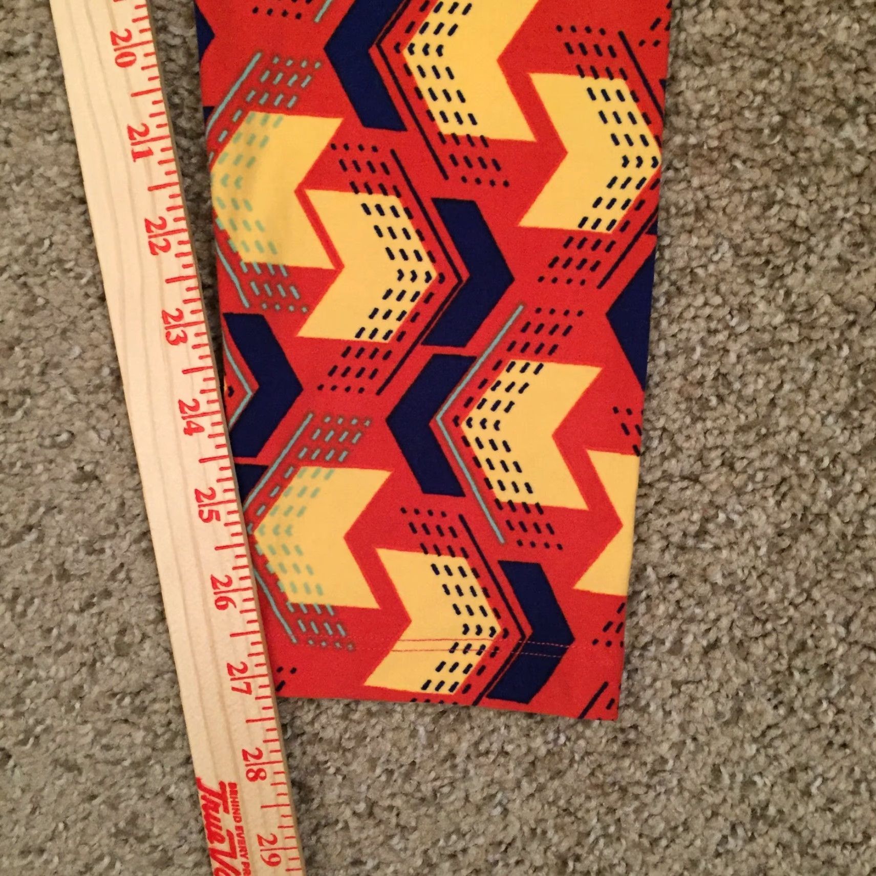 Vintage LuLaRoe Tall & Curvy Leggings Orange Chevron Jogger Elastic Waist Women 32 Inseam 27 High Rise Casual Size 24" / US 00 / IT 34 - 5 Thumbnail