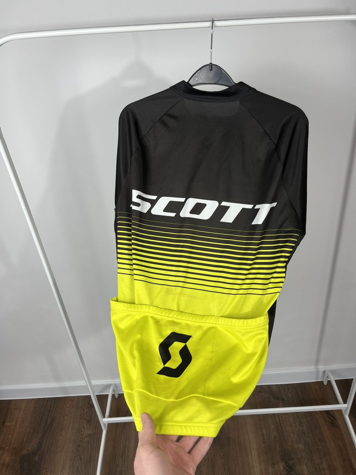 Other Scott RC Team Cycling Jersey Short Sleeve Black Yellow L Size US L / EU 52-54 / 3 - 11 Thumbnail
