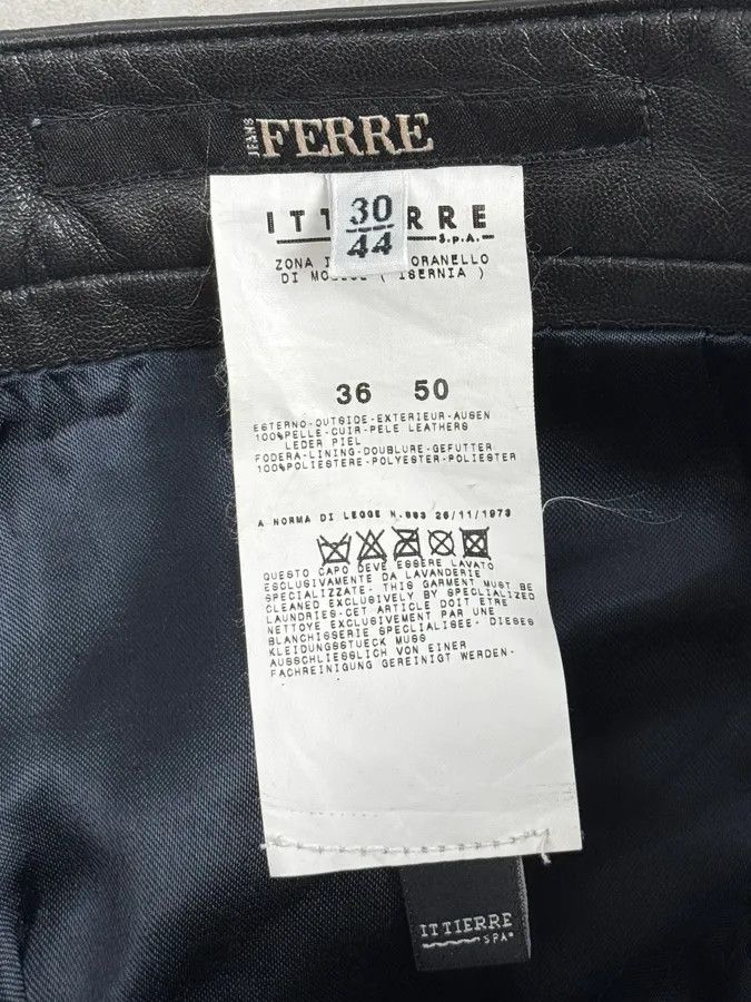 Gianfranco Ferre 2000s Gianfranco Ferré Black Leather Pants Size US 30 / EU 46 - 12 Thumbnail
