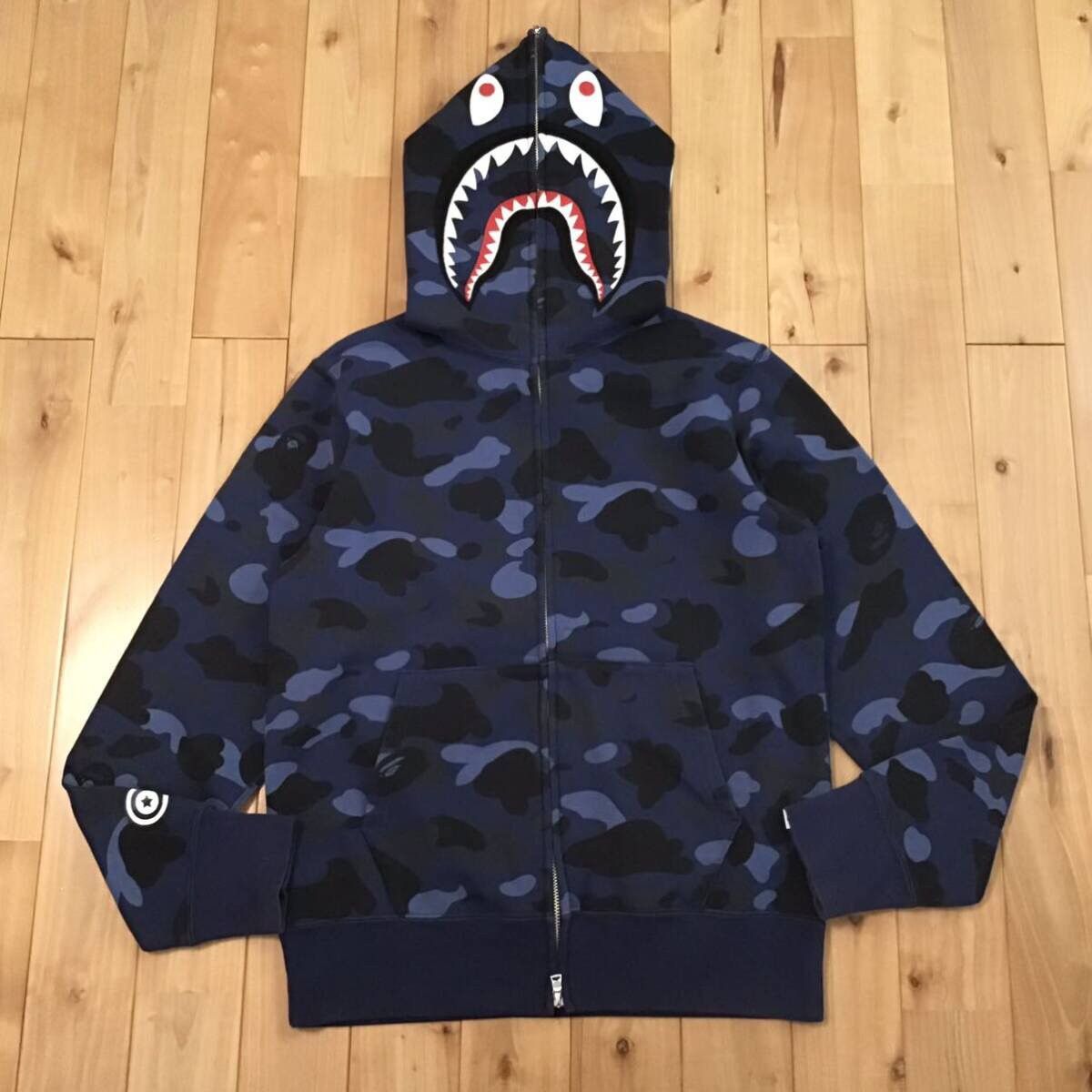 Bape BAPE Shark full zip hoodie blue camo a bathing ape Size US M / EU 48-50 / 2 - 2 Thumbnail