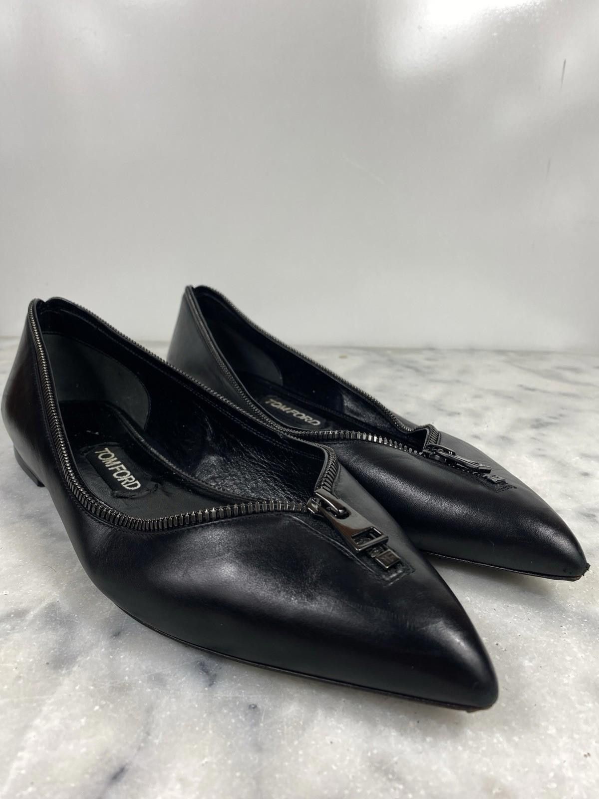 Tom Ford Black Leather Ballet Flats with Zipper Trim