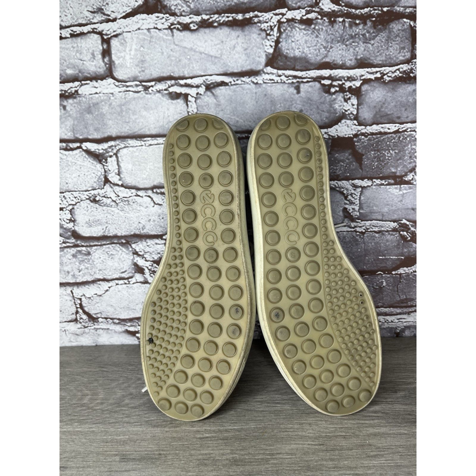 Ecco ECCO Soft 7 Stone Metallic Silver Leather Casual Sneakers Wo Size US 9 / IT 39 - 12 Thumbnail