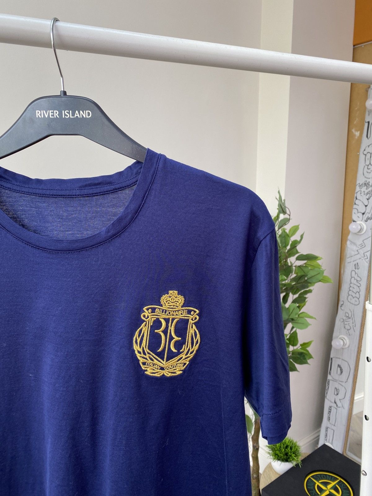 Billionaire Couture × Designer × Vintage Vintage Billionaire T-shirt Round Neck SS Crest Size US M / EU 48-50 / 2 - 4 Thumbnail