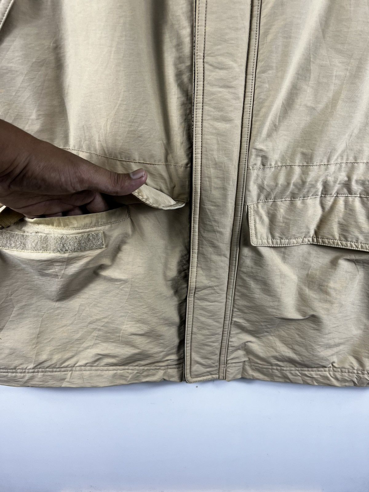 Japanese Brand × Uniqlo × Vintage 🔥 VINTAGE UNIQLO POLYESTER BARN JACKET - L Size US L / EU 52-54 / 3 - 4 Thumbnail