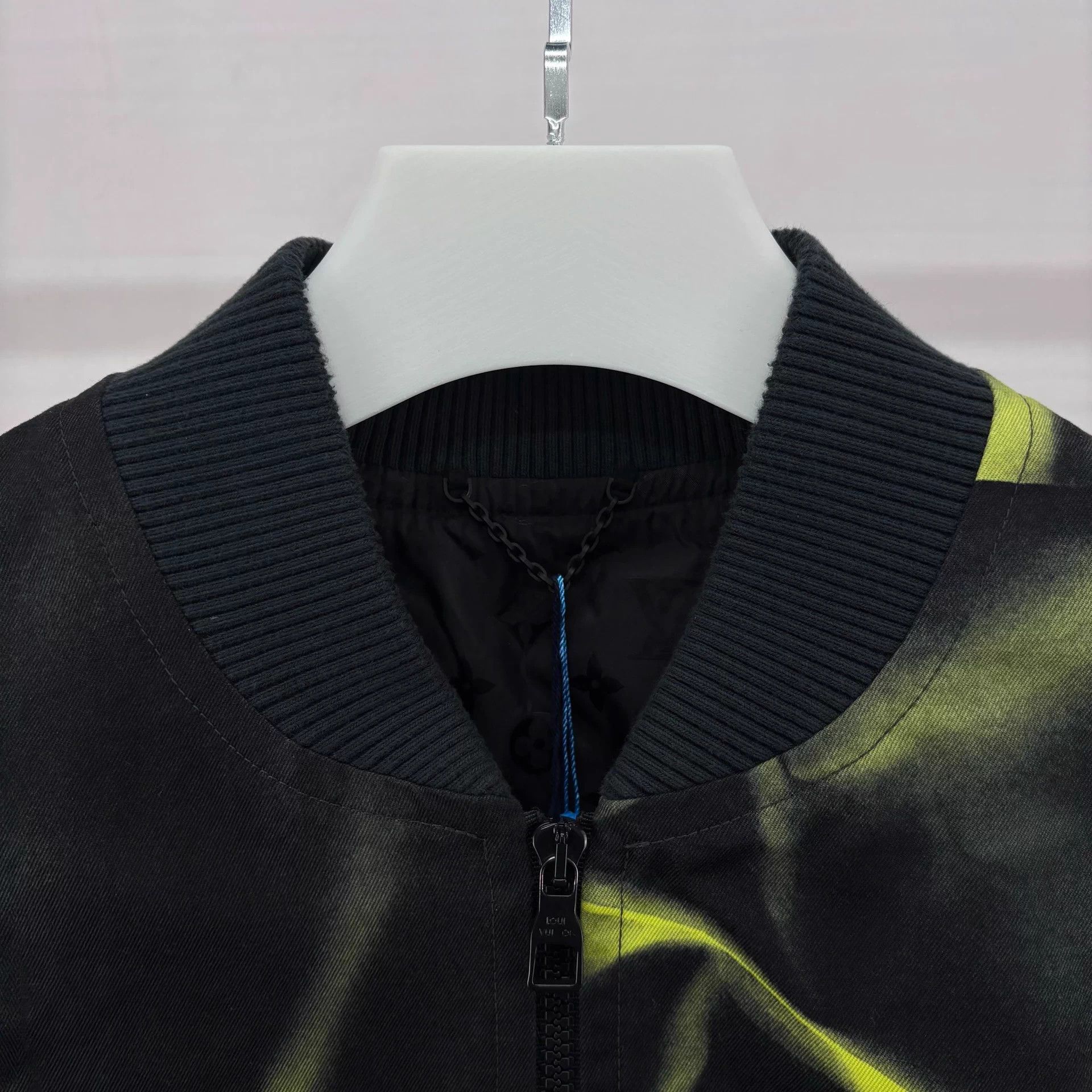 Louis Vuitton LV tie-dye logo baseball jacket size 48 all-over monogram Size US M / EU 48-50 / 2 - 3 Thumbnail
