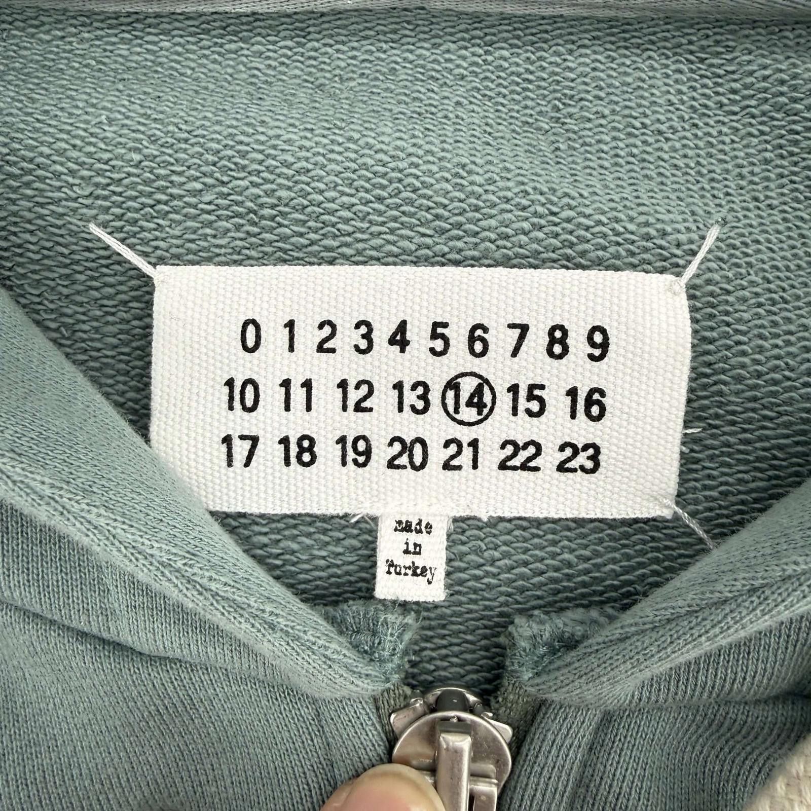 Maison Margiela Maison Margiela Stereotype Hoody XL Used Size US XL / EU 56 / 4 - 3 Thumbnail