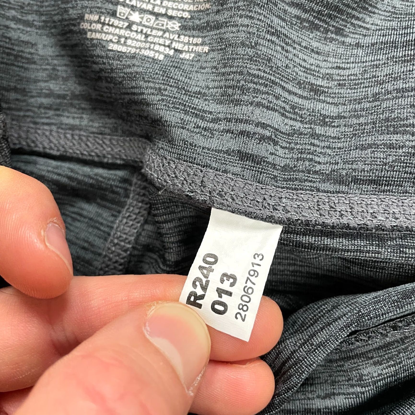 Avia Avia Leggings Womens Cropped Athletic Gray M Medium High Rise Yoga Gym 28x26 Stretch Breathable Compression Lightweight Size 32" / US 10 / IT 46 - 6 Thumbnail