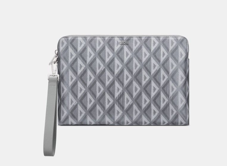 Dior o1w1db10325 2ESCA Size: OS / Pouch in Grey Size ONE SIZE - 1 Thumbnail