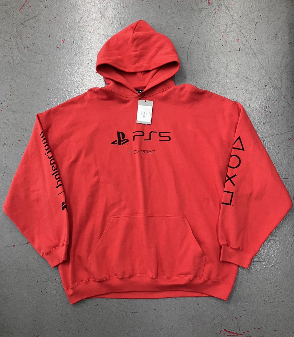 Balenciaga × Playstation NEW Balenciaga x Playstation 5 Hoodie Medium (oversized) Size US M / EU 48-50 / 2 - 1 Thumbnail