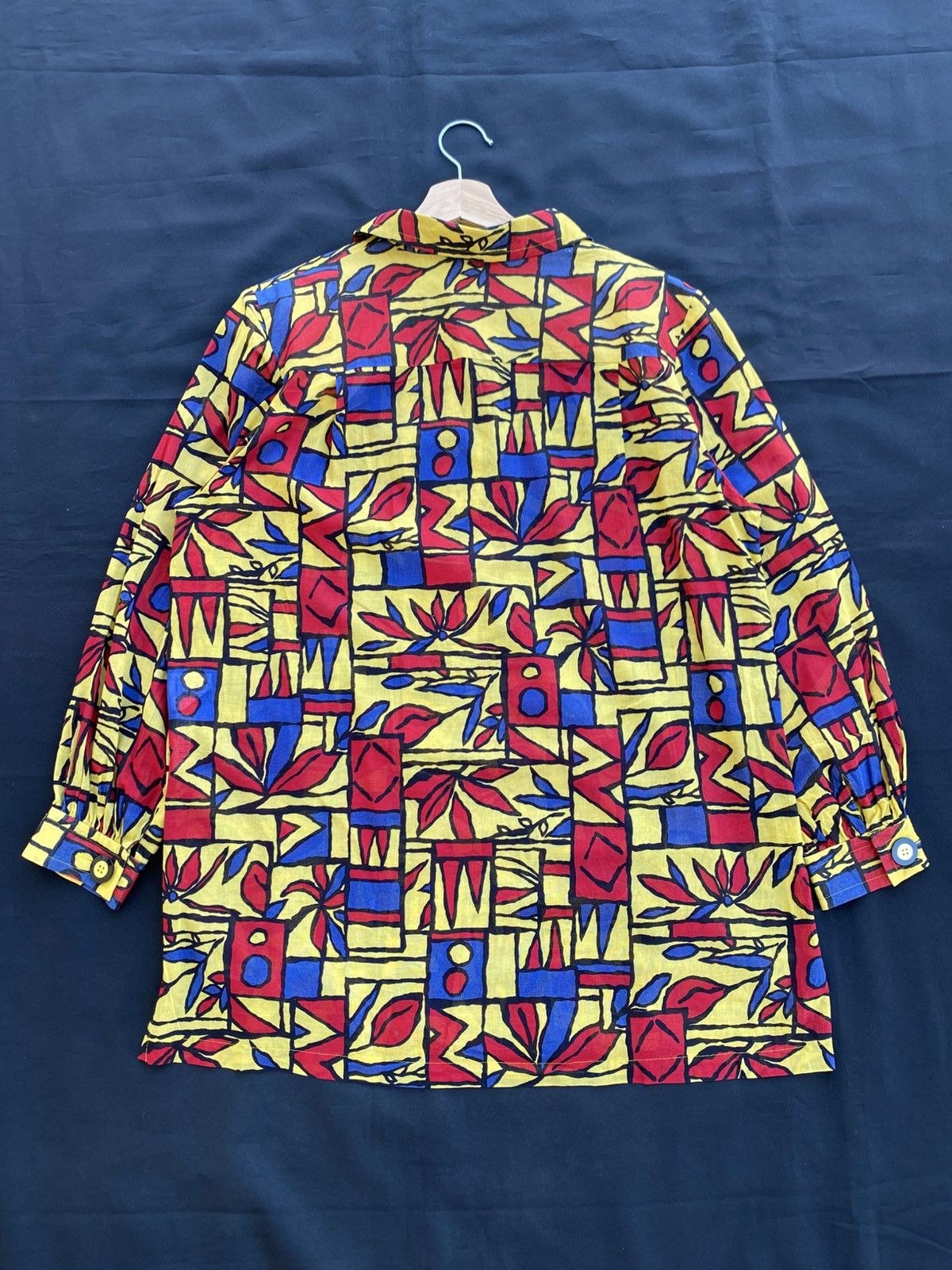 Givenchy Rare Vtg Givenchy Glamour abstract patterned button-up shirt Size XL / US 12-14 / IT 48-50 - 16 Thumbnail