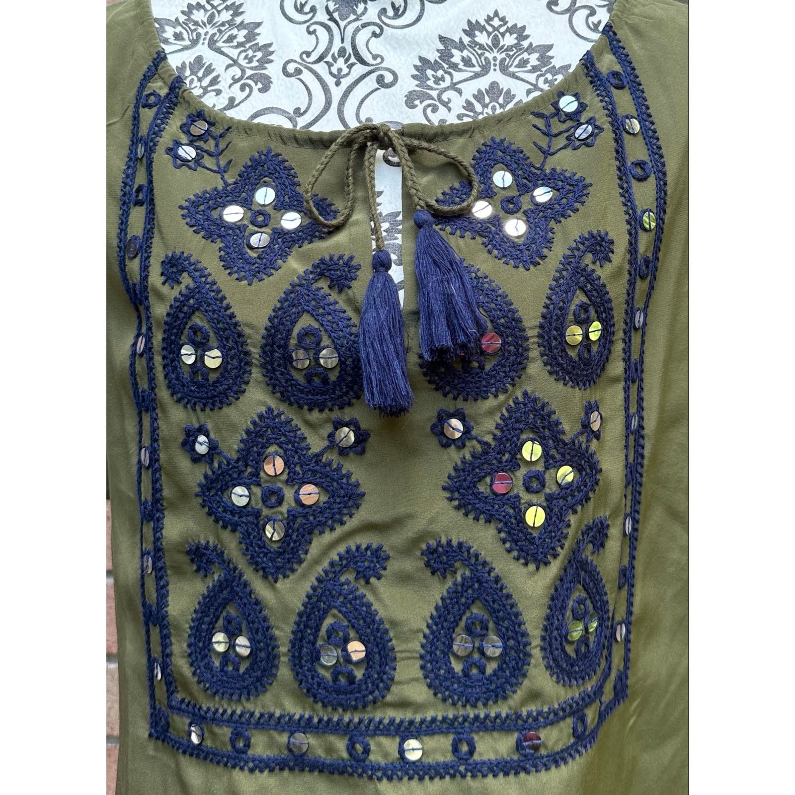 Tory Burch NWT $325 Tory Burch Silk Embroidered Blouse Sz 4 Minor Flaws Size S / US 4 / IT 40 - 4 Thumbnail