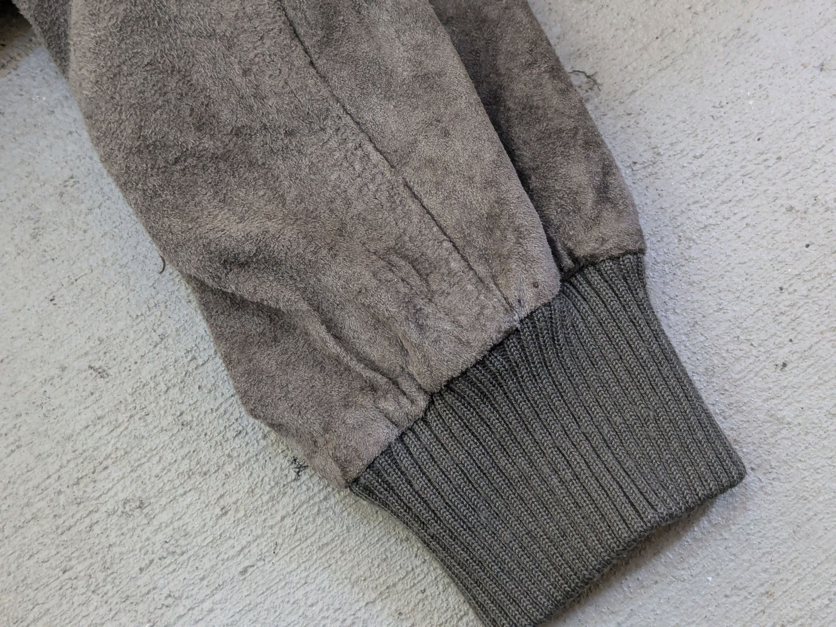Saks Fifth Avenue Vintage Sak's Fifth Avenue Suede Jacket Gray 42 Large Bomber Size US L / EU 52-54 / 3 - 4 Thumbnail