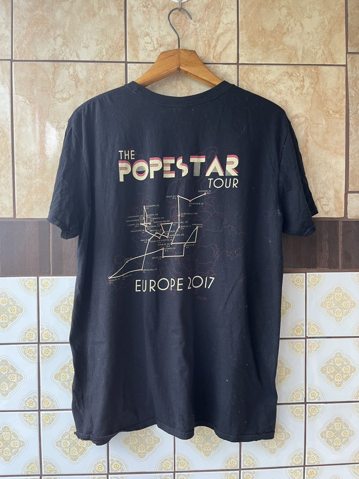 Band Tees Ghost Popestar 2017 Band tee shirt Size US XL / EU 56 / 4 - 4 Thumbnail