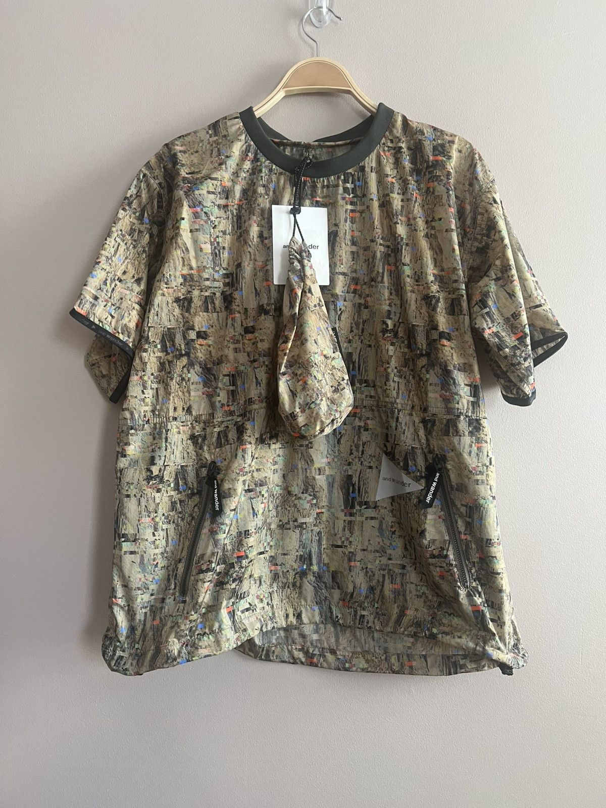 And Wander and wander Printed Pertex Wind Shirt Size US S / EU 44-46 / 1 - 3 Thumbnail