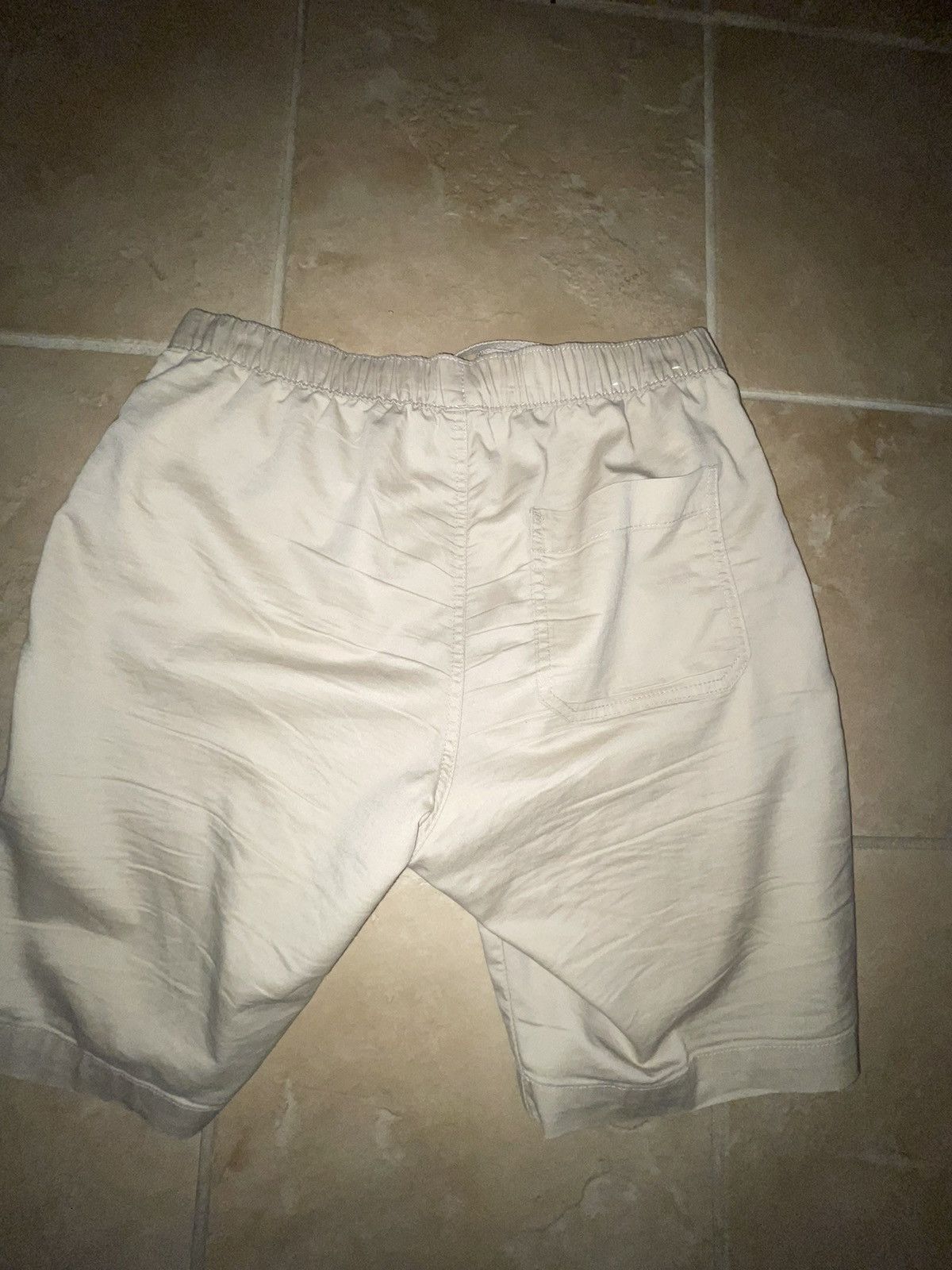 Uniqlo Dry stretch easy shorts Size US 29 - 2 Thumbnail