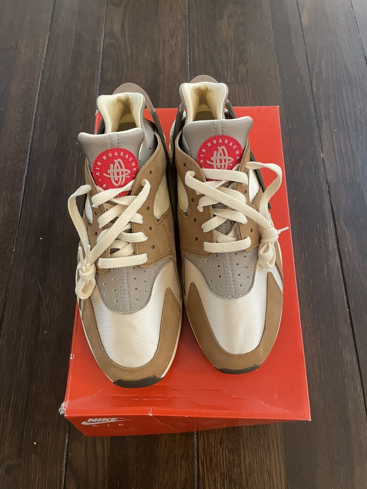 Nike × Stussy 🔥 Nike x Stüssy Air Huarache LE “Desert Oak / Reed” Size US 10 / EU 43 - 1 Thumbnail