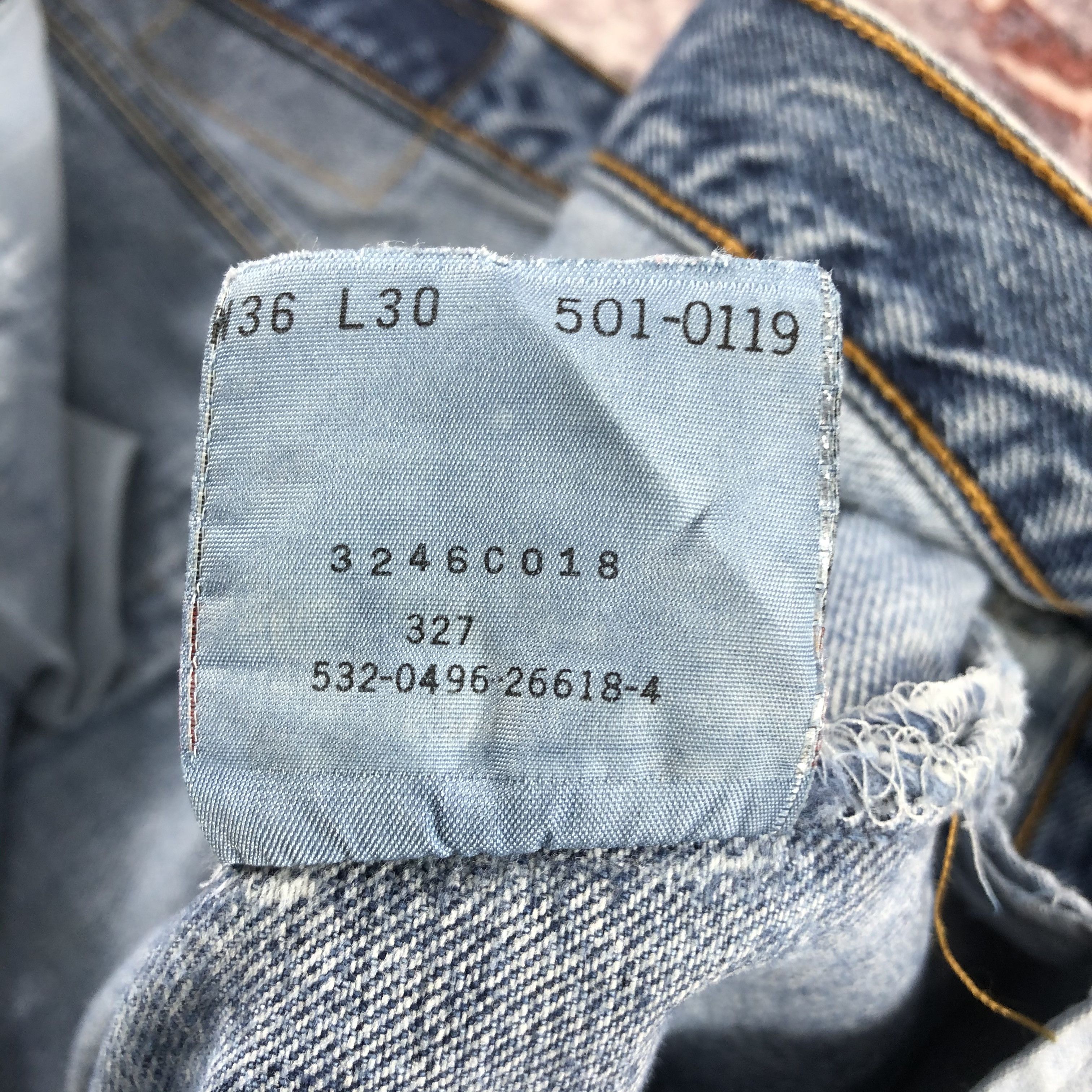 Levi's 90s Vintage Blue Wash Levis 501 Jeans-JM2747 Size US 36 / EU 52 - 16 Thumbnail