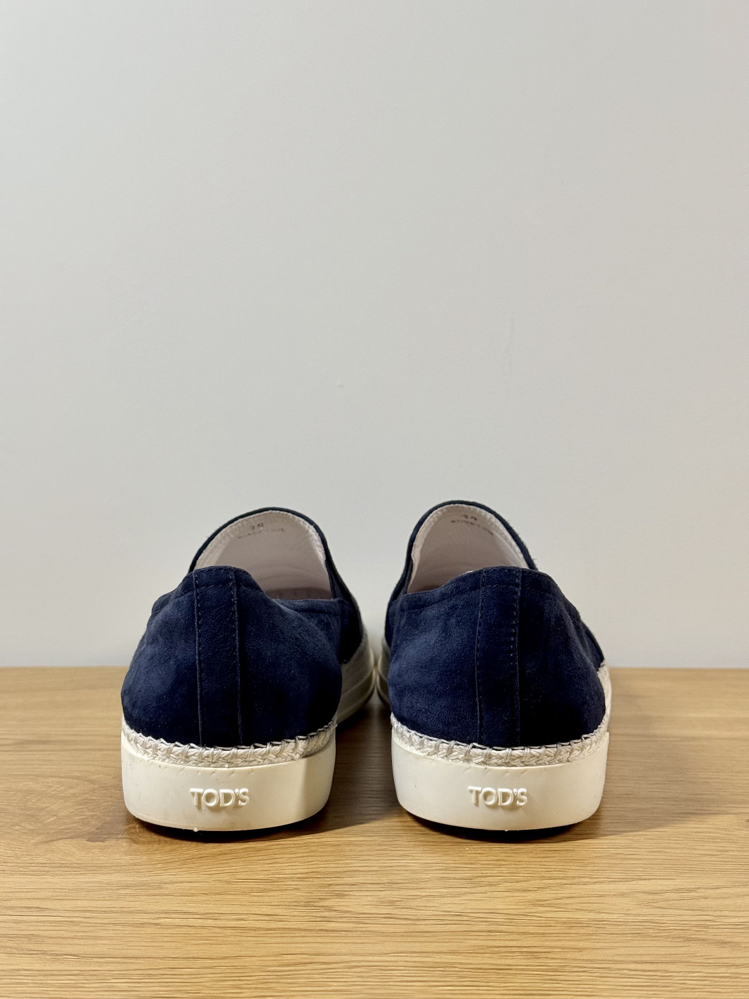 Tod's Tod's Navy Blue Suede Espadrille Slip On Sneakers US9 Size US 9 / IT 39 - 6 Thumbnail