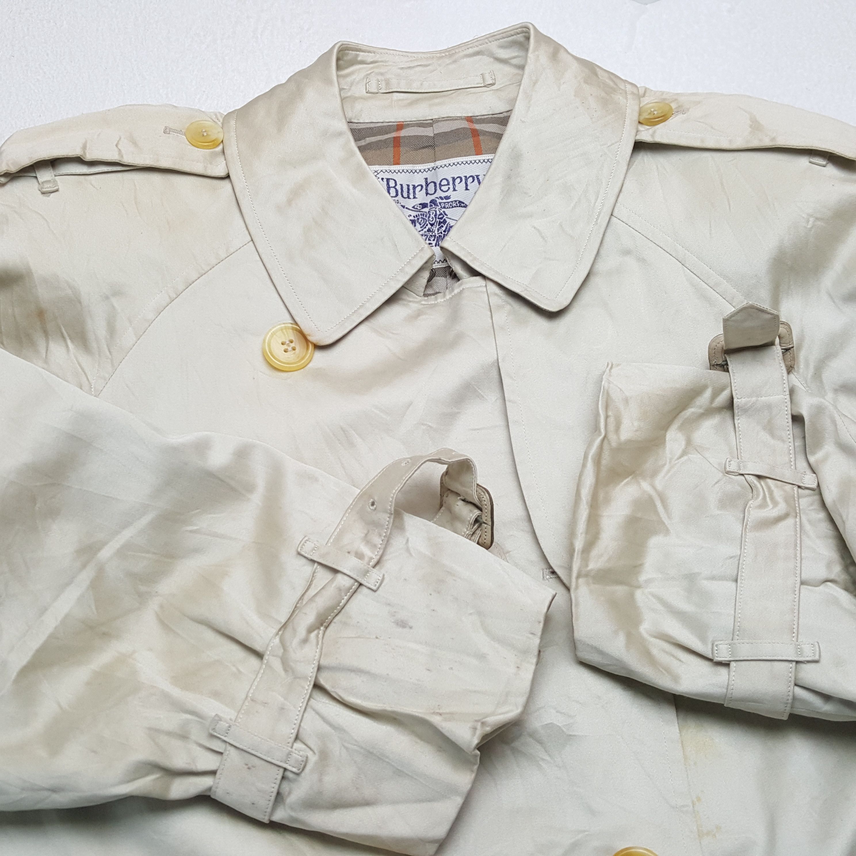 Vintage Burberry's Fashion Brand Style Trench Coat Jacket