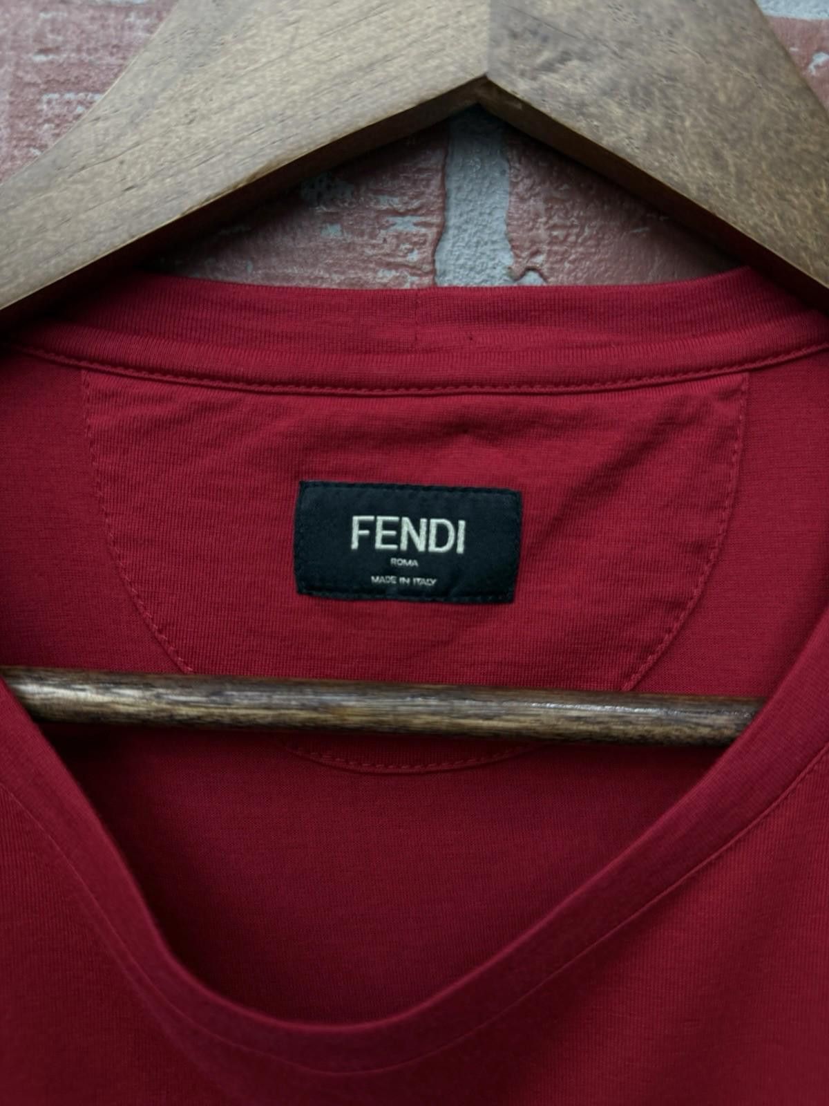 Fendi FENDI Men's Size- (52) Red Cotton Silver Eyes T-Shirt Top Size US L / EU 52-54 / 3 - 10 Thumbnail