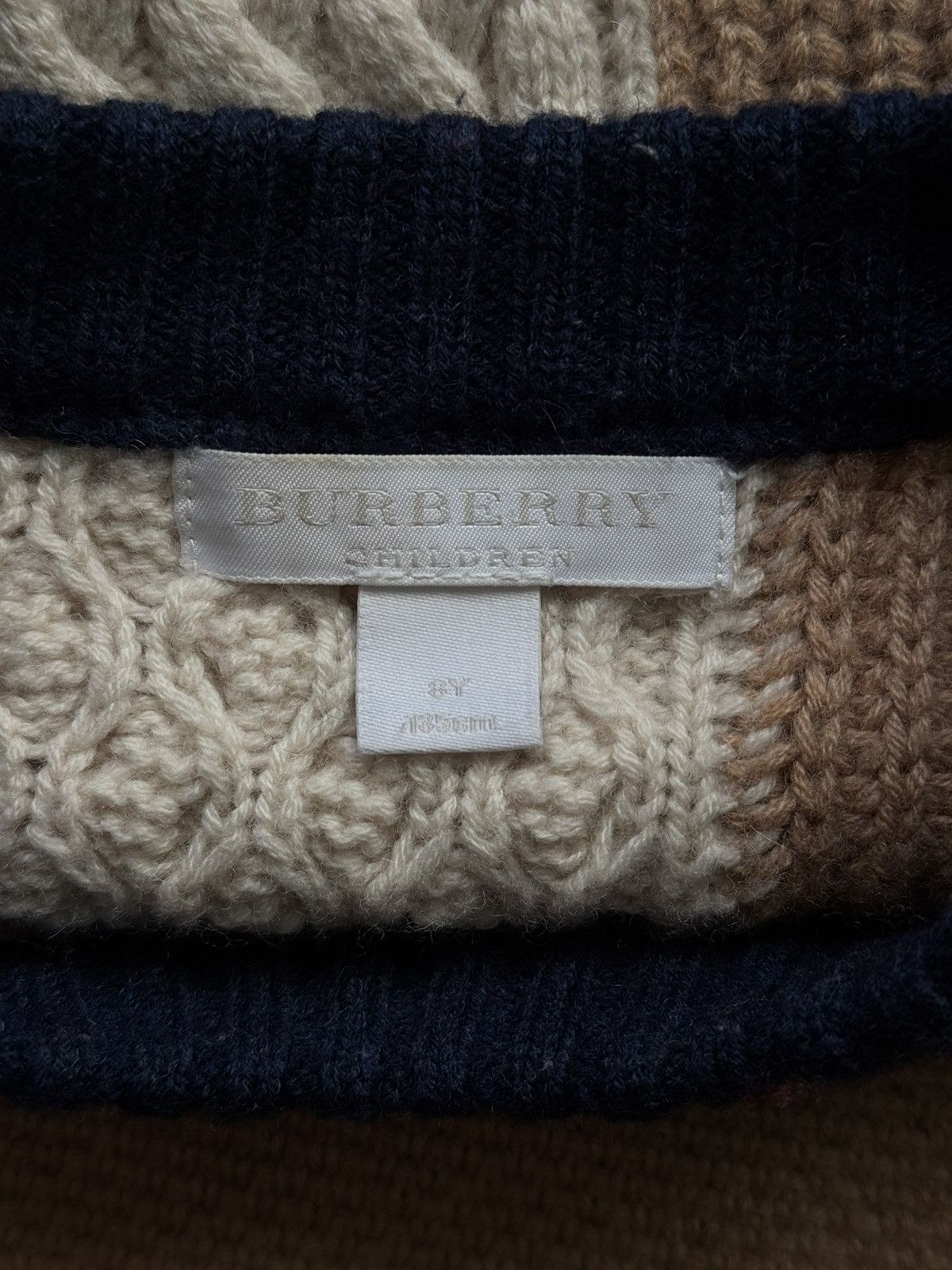 Burberry × Designer Burberry children wool cashmere patchwork cable knit dress Size XXS / US 00 / IT 34 - 7 Thumbnail