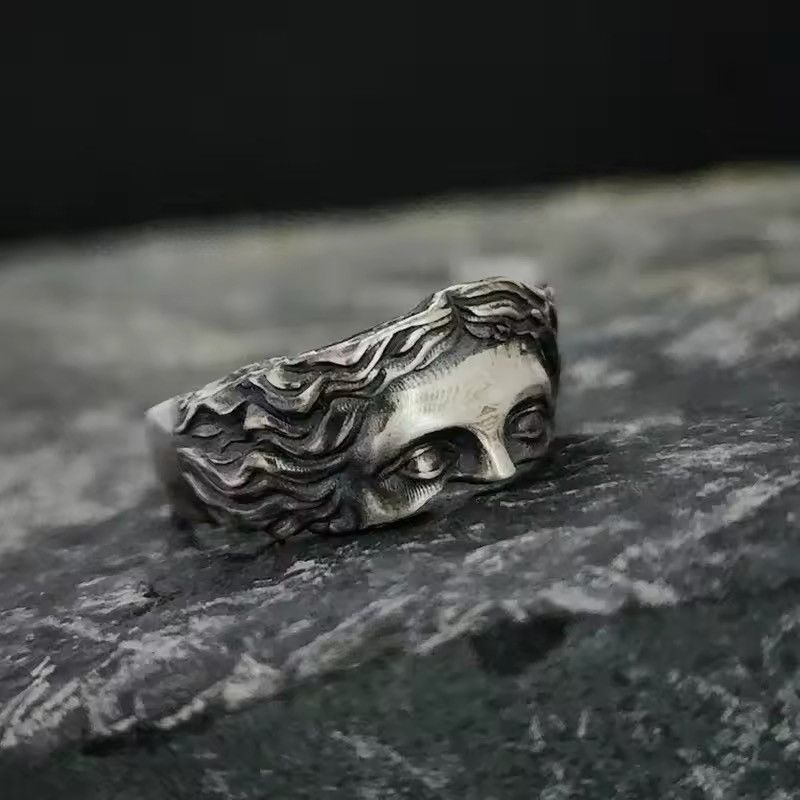Vintage Half Face Venus Resizeable Ring Size ONE SIZE - 1 Thumbnail