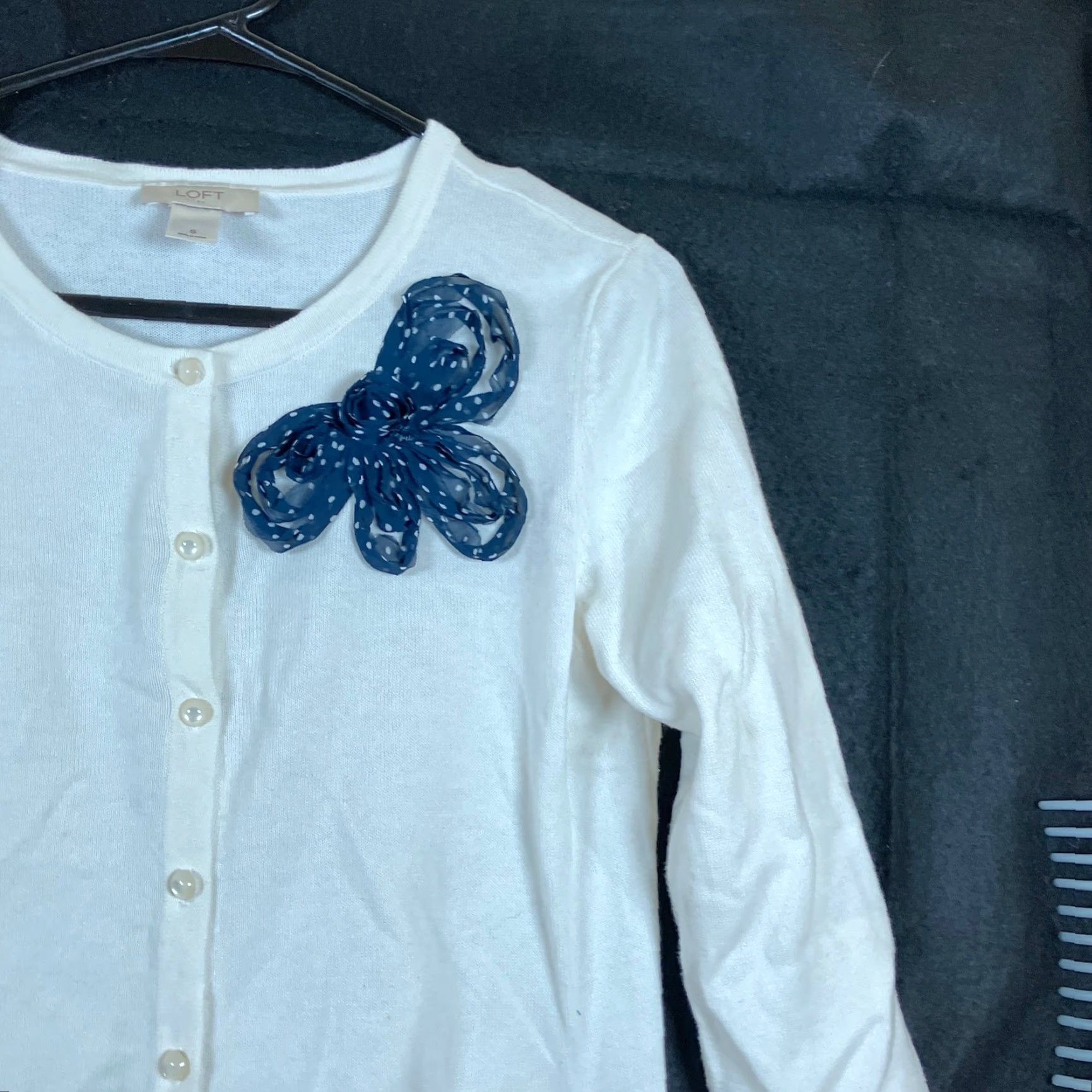 Loft LOFT Ann Taylor Womens Cardigan Sweater 100% Cotton White Navy Bow Button Front S Crew Neck Knit Lightweight Regular Long Sleeve Women Size S / US 4 / IT 40 - 5 Thumbnail