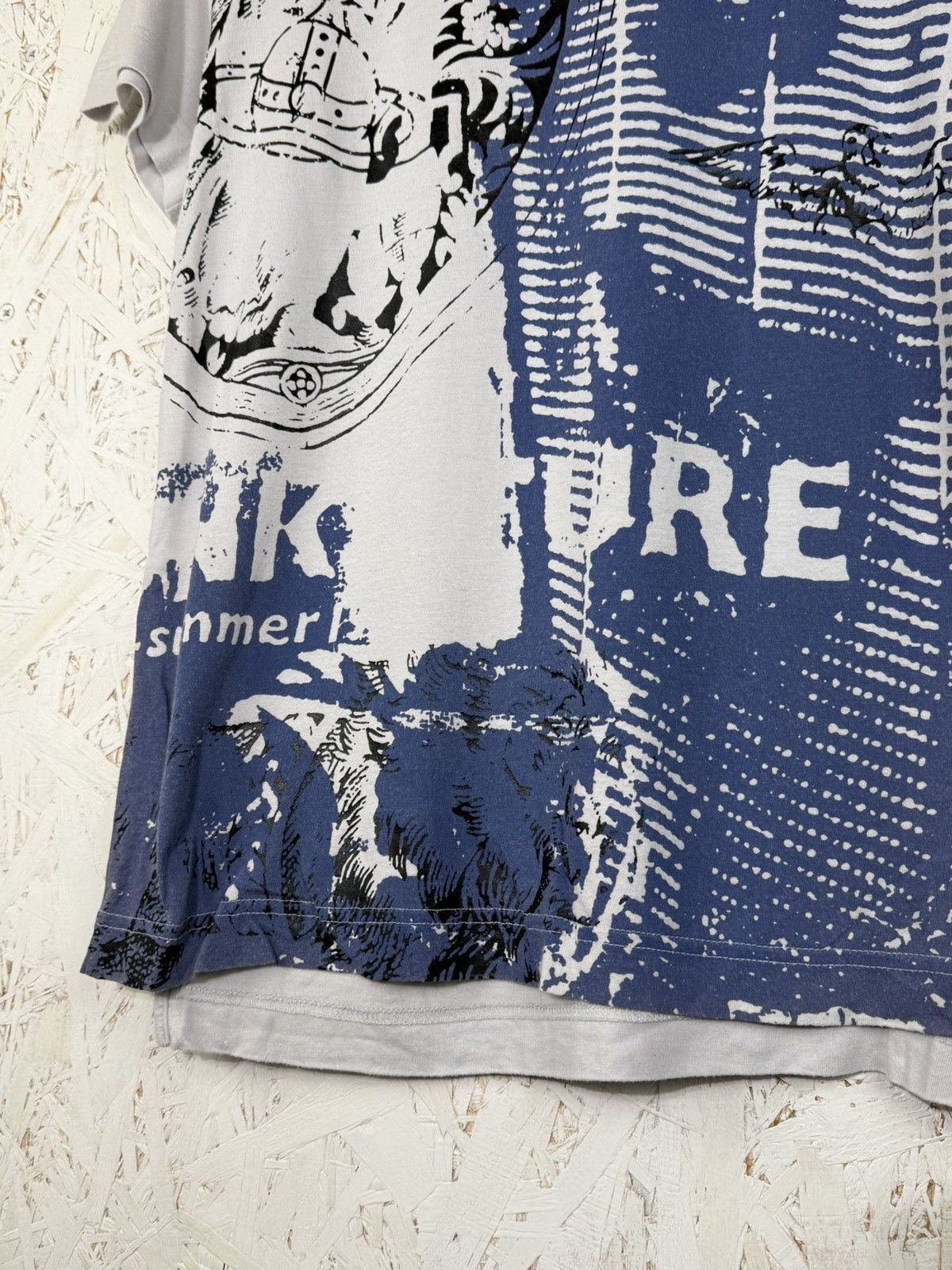 Vivienne Westwood Vivienne Westwood Red Label AOP Allover Print Orb T-Shirt Size M / US 6-8 / IT 42-44 - 3 Thumbnail