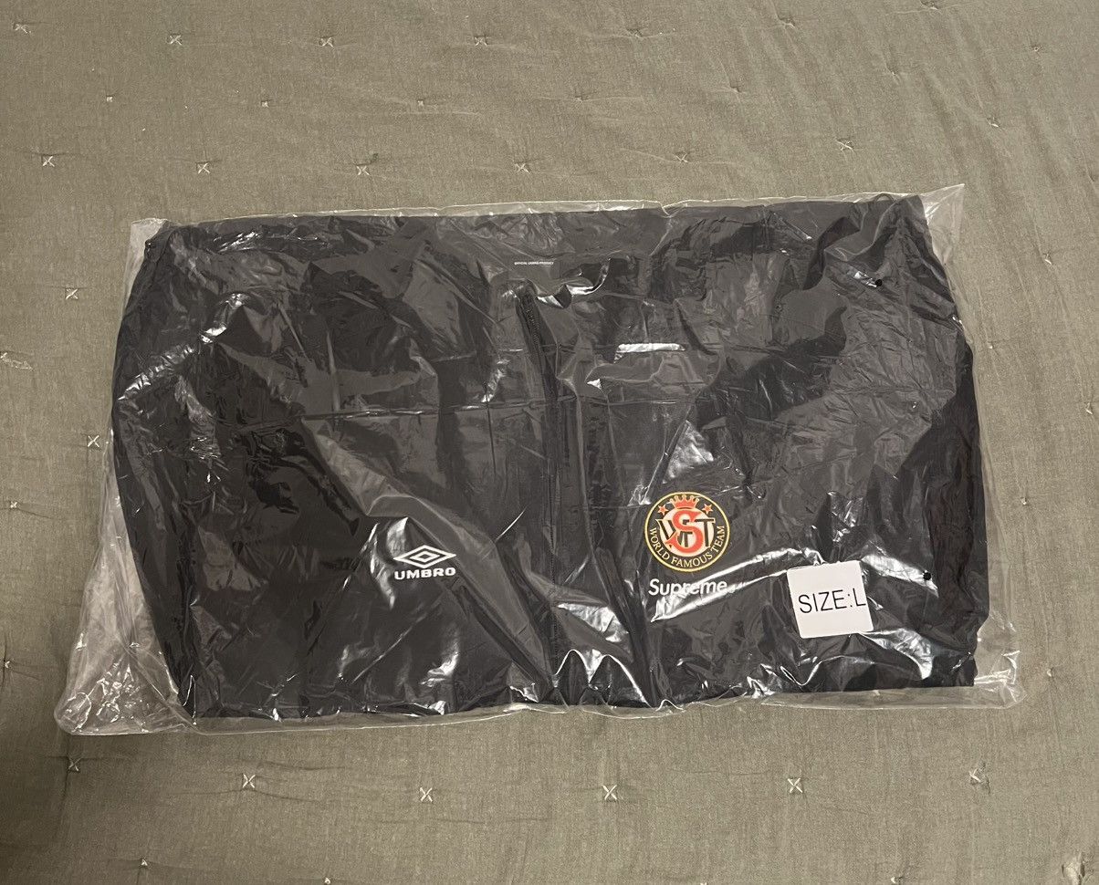 Supreme × Umbro Supreme Umbro Cotton Ripstop Track Jacket Black Size Large Size US L / EU 52-54 / 3 - 1 Thumbnail