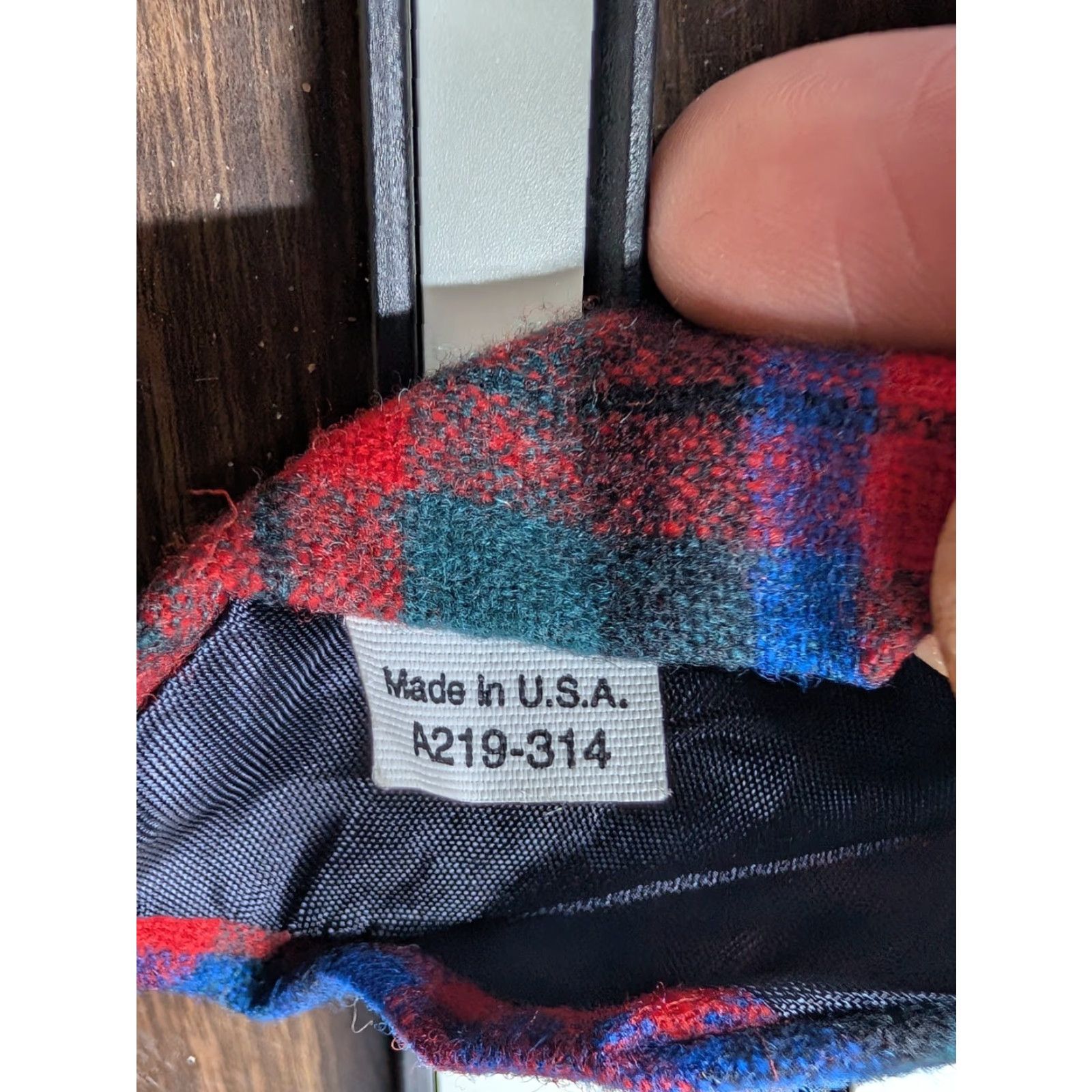 Pendleton VINTAGE Pendleton Tie Plaid Tartan 100% Wool Made In USA Red Green Blue Men One Size Short Adjustable Wool Tie Size ONE SIZE - 6 Thumbnail