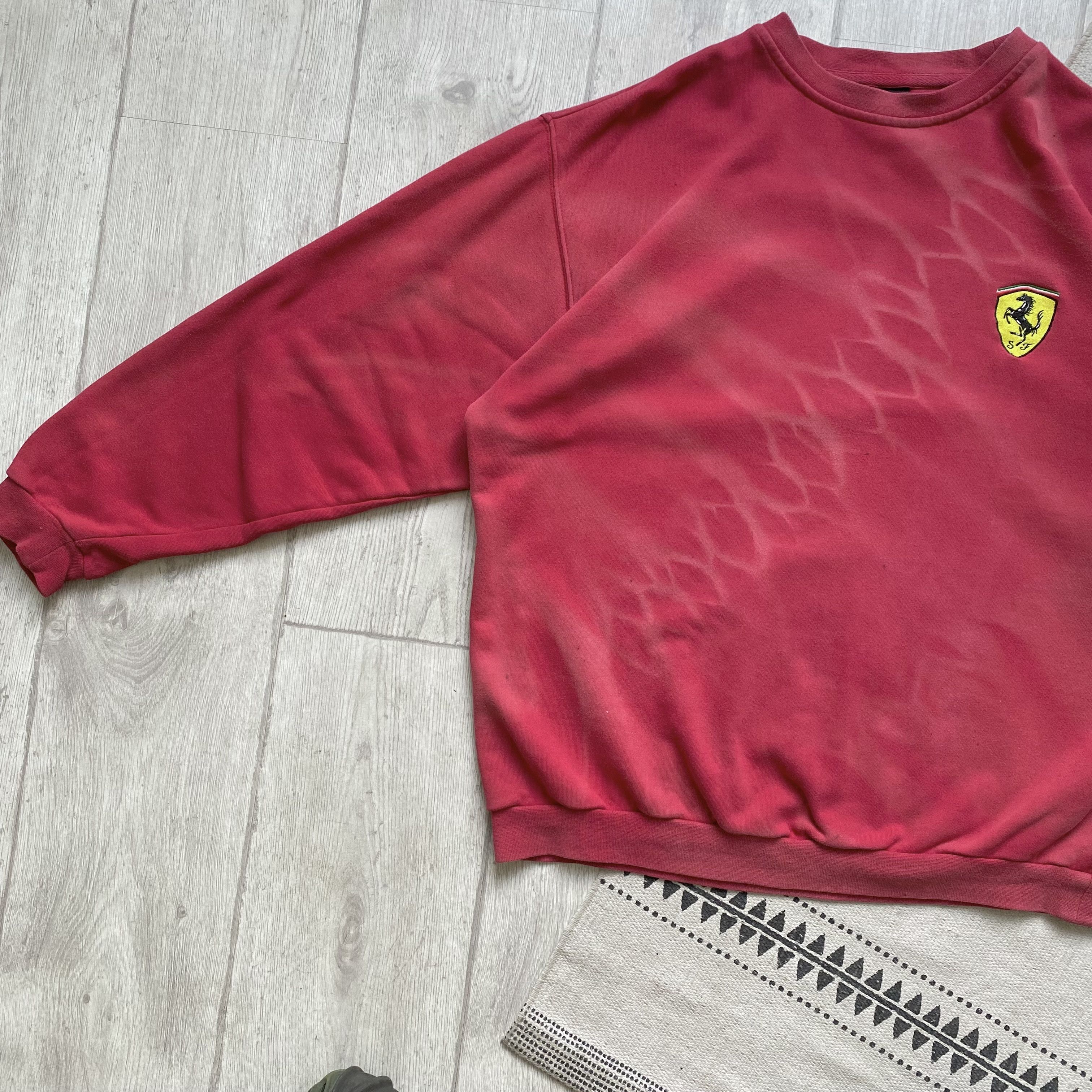 Ferrari 🏎️ Vintage 2000s Faded Racing Ferrari Sweatshirt F-1 Size US M / EU 48-50 / 2 - 5 Thumbnail