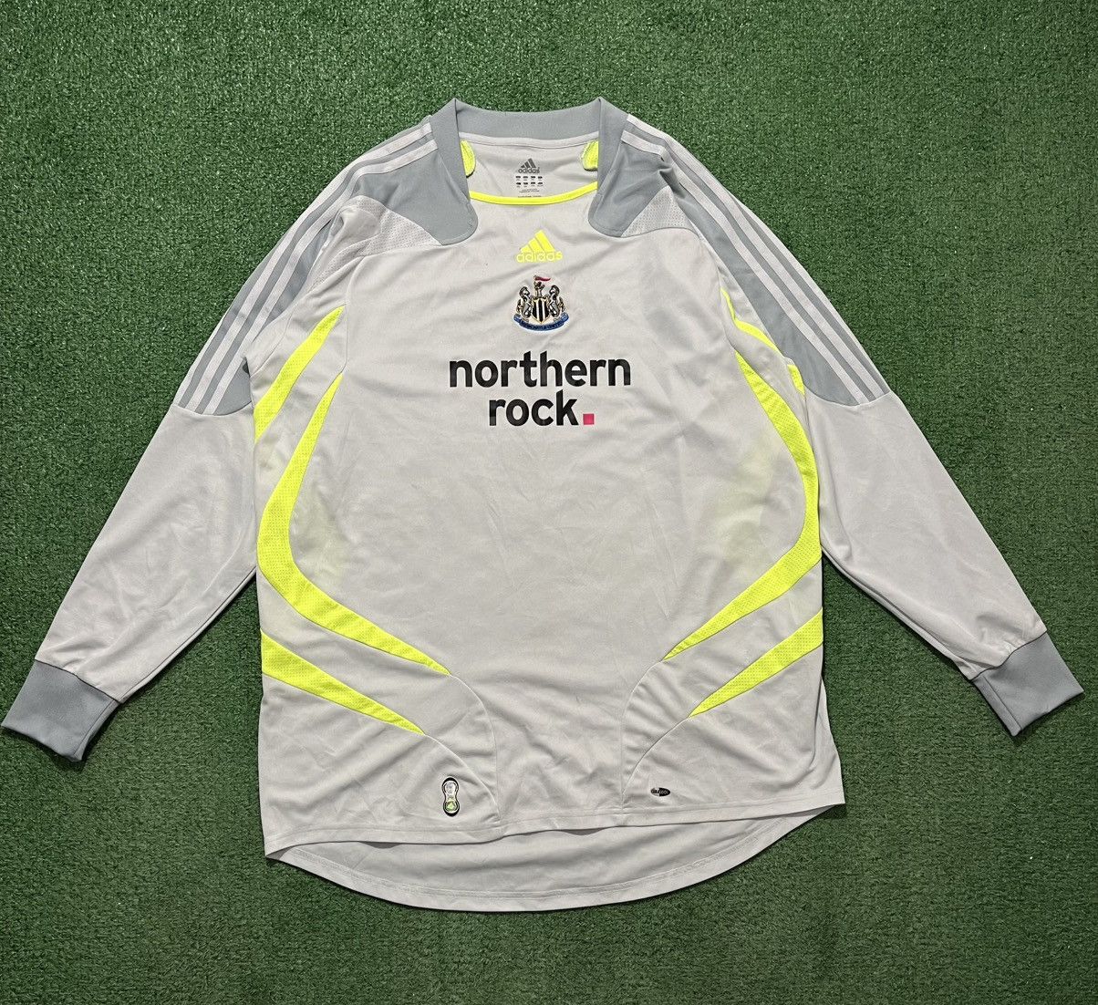 Adidas × Vintage Newcastle United Adidas Soccer Jersey Longsleeve Vintage Size US XXL / EU 58 / 5 - 1 Thumbnail