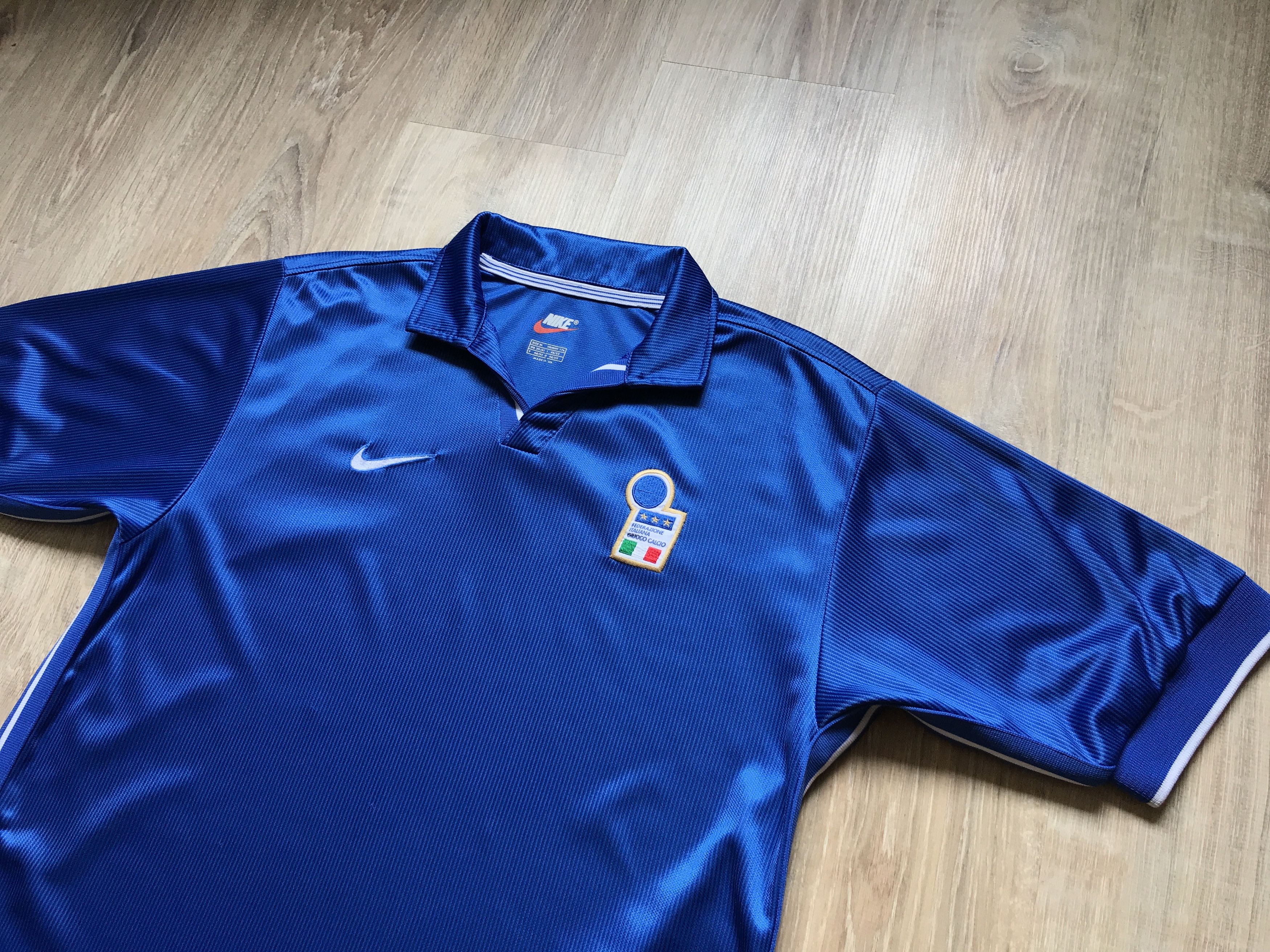 Nike × Vintage Vintage Nike Italy National Team Football Shirt 1997-1998 Size US M / EU 48-50 / 2 - 3 Thumbnail