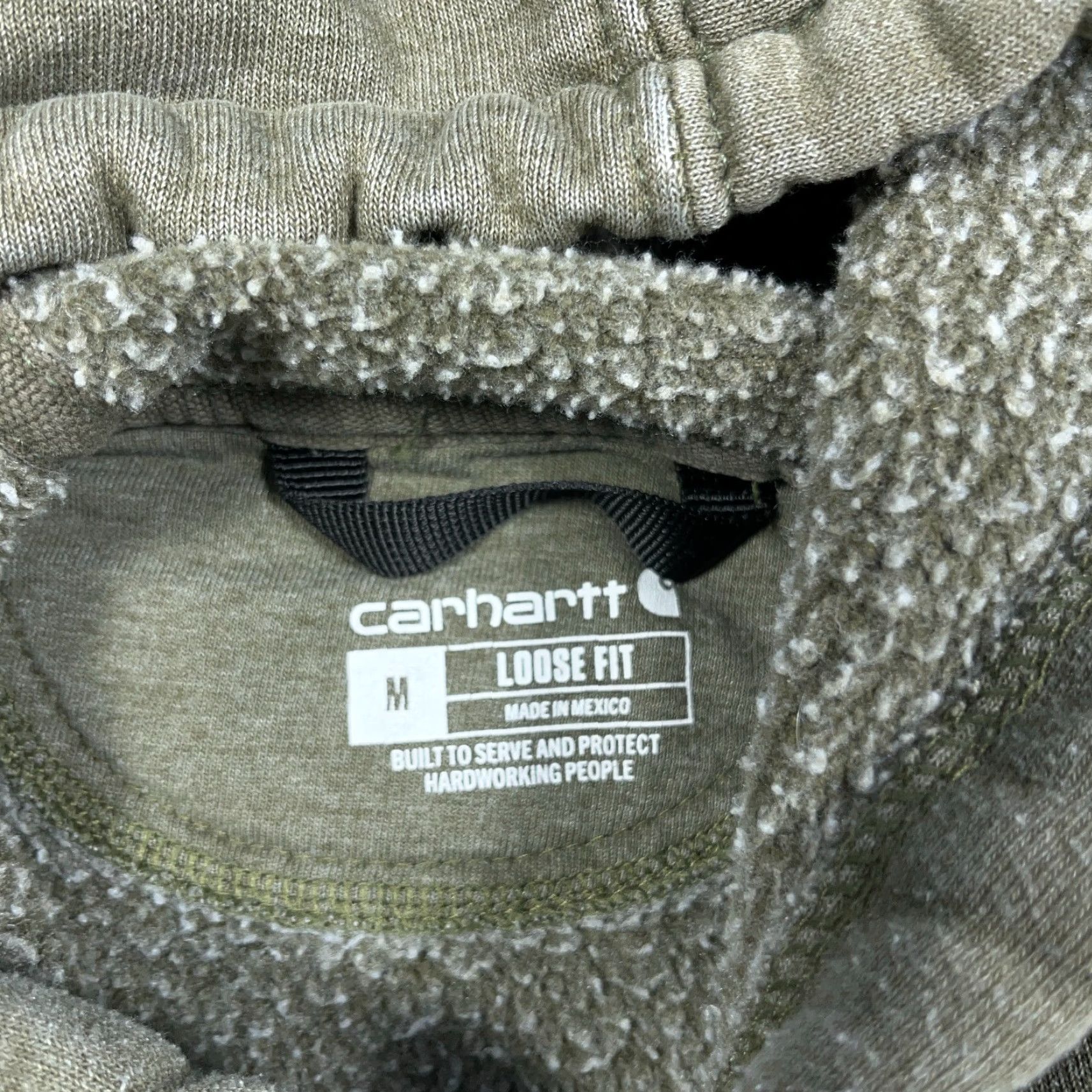 Carhartt Carhartt Hoodie Men Medium Olive Green Loose Fit Sleeve Spellout Sweatshirt Worn Size US M / EU 48-50 / 2 - 3 Thumbnail