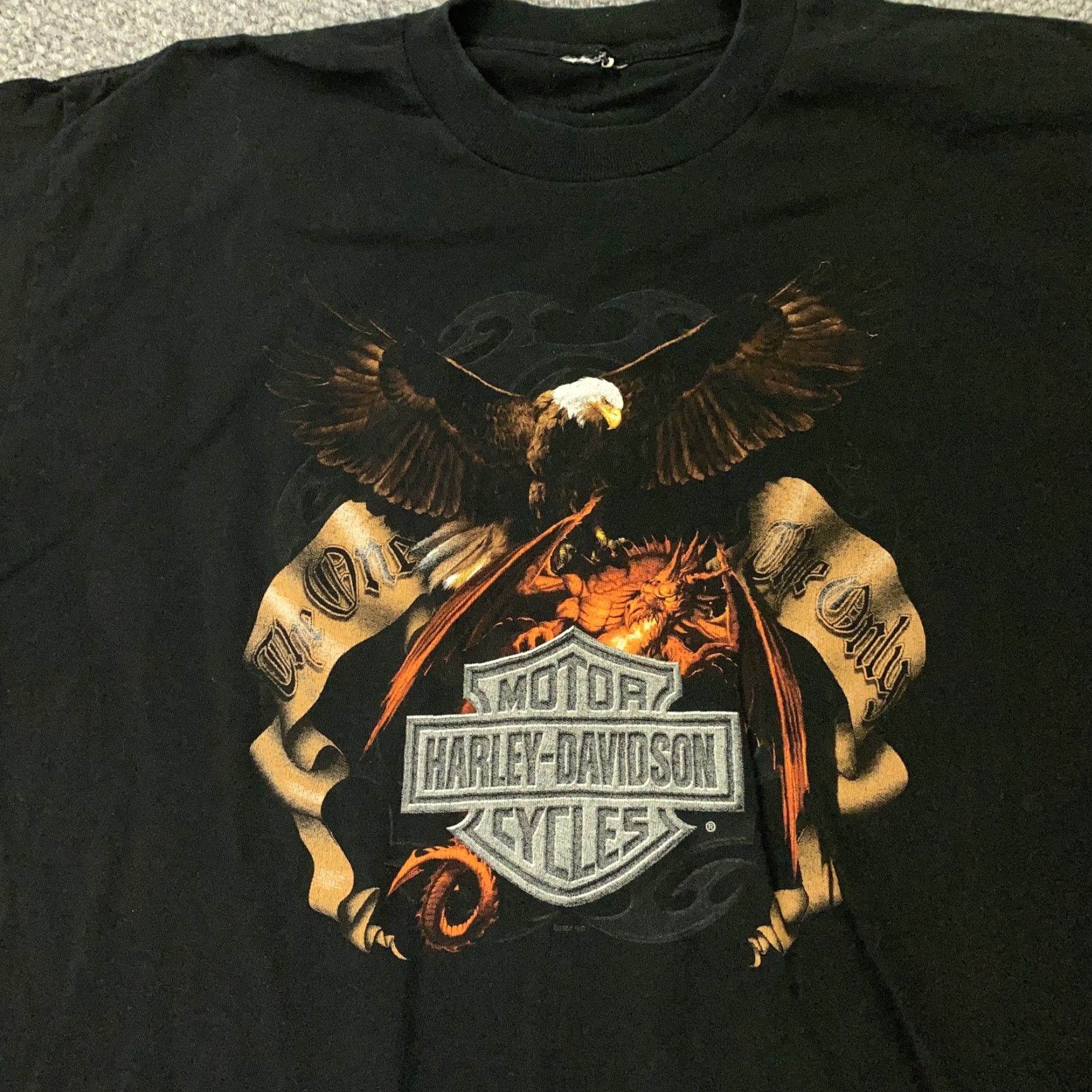 Harley Davidson VINTAGE Harley-Davidson Shirt Black Large 2002 Motorcycle Eagle Biker Mens Size US L / EU 52-54 / 3 - 2 Thumbnail