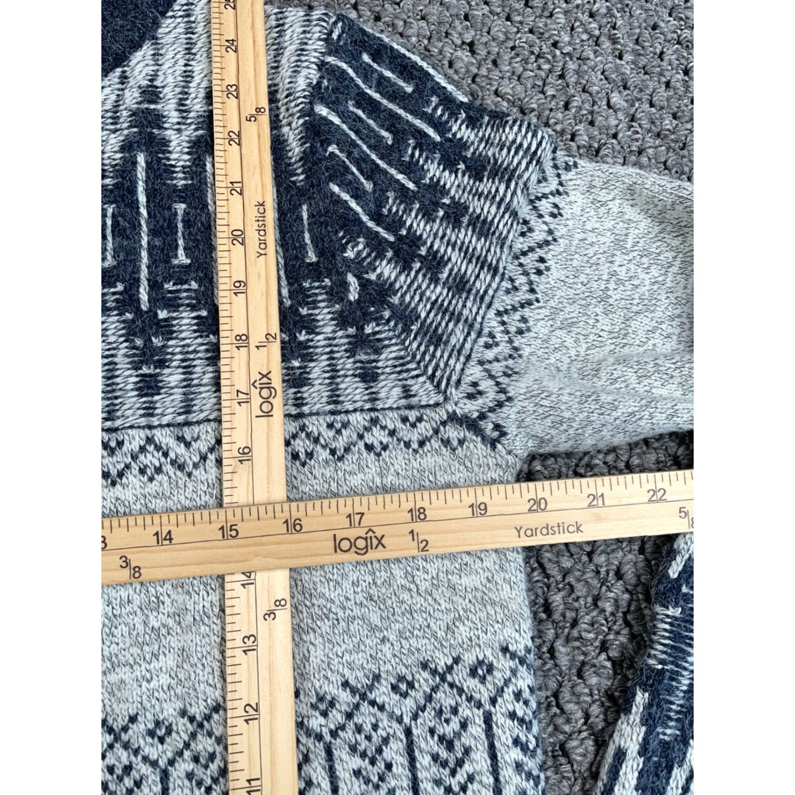 Eddie Bauer VINTAGE Eddie Bauer Wool Blend Fair Isle Sweater Women Large Gray Crew Neck Heavyweight Knit Pullover 90s Hipster Retro Ski Womens Size L / US 10 / IT 46 - 6 Thumbnail
