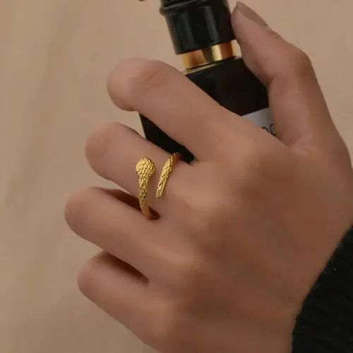 VIBE Golden Snake Ring Size ONE SIZE - 7 Thumbnail