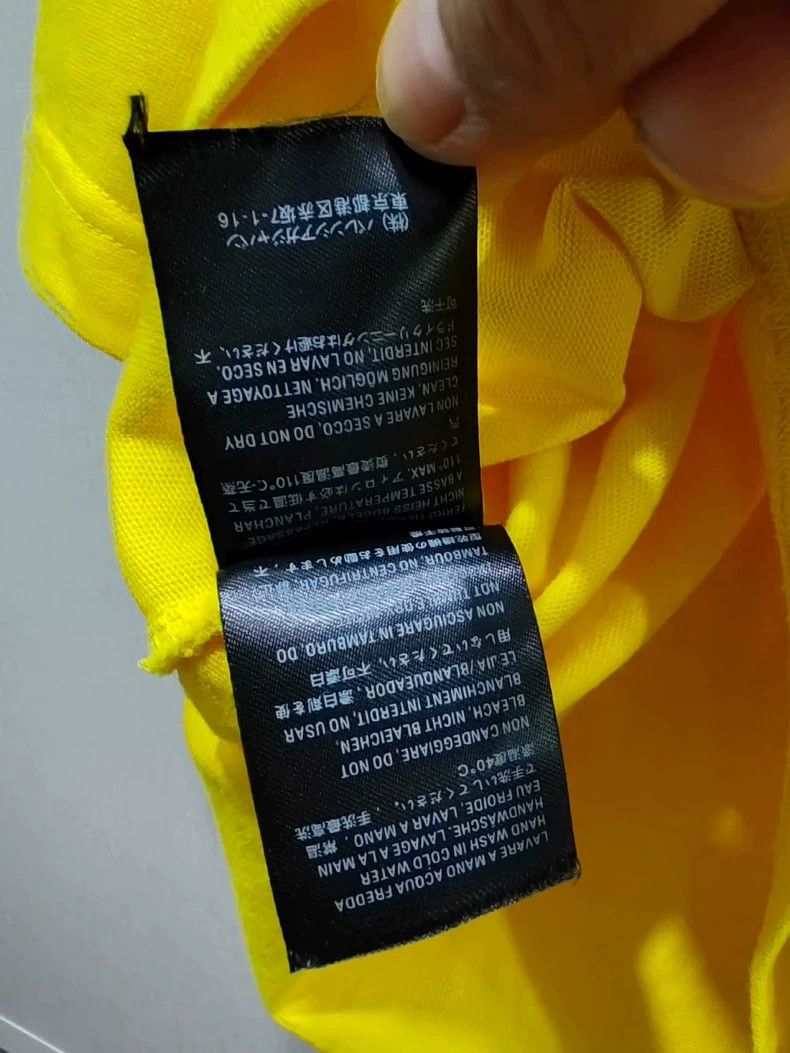 Balenciaga Balenciaga T-shirt Size US L / EU 52-54 / 3 - 5 Thumbnail