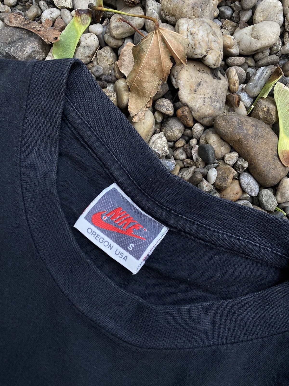 Jordan Brand × Nike × Vintage Vintage Nike Air Jordan T-Shirt Size US S / EU 44-46 / 1 - 3 Thumbnail