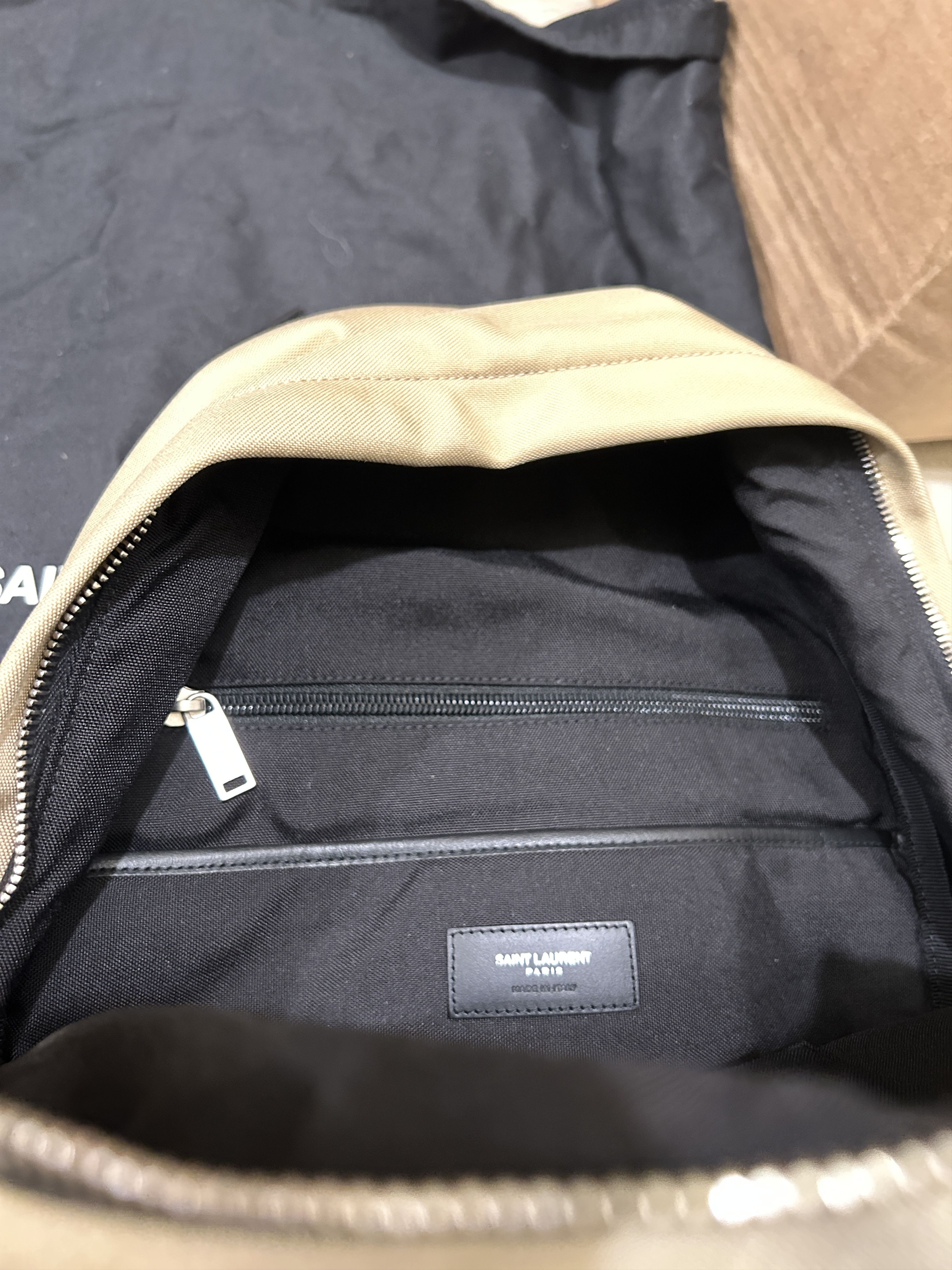 Yves Saint Laurent Saint laurent Paris small city backpack tan Size ONE SIZE - 9 Thumbnail