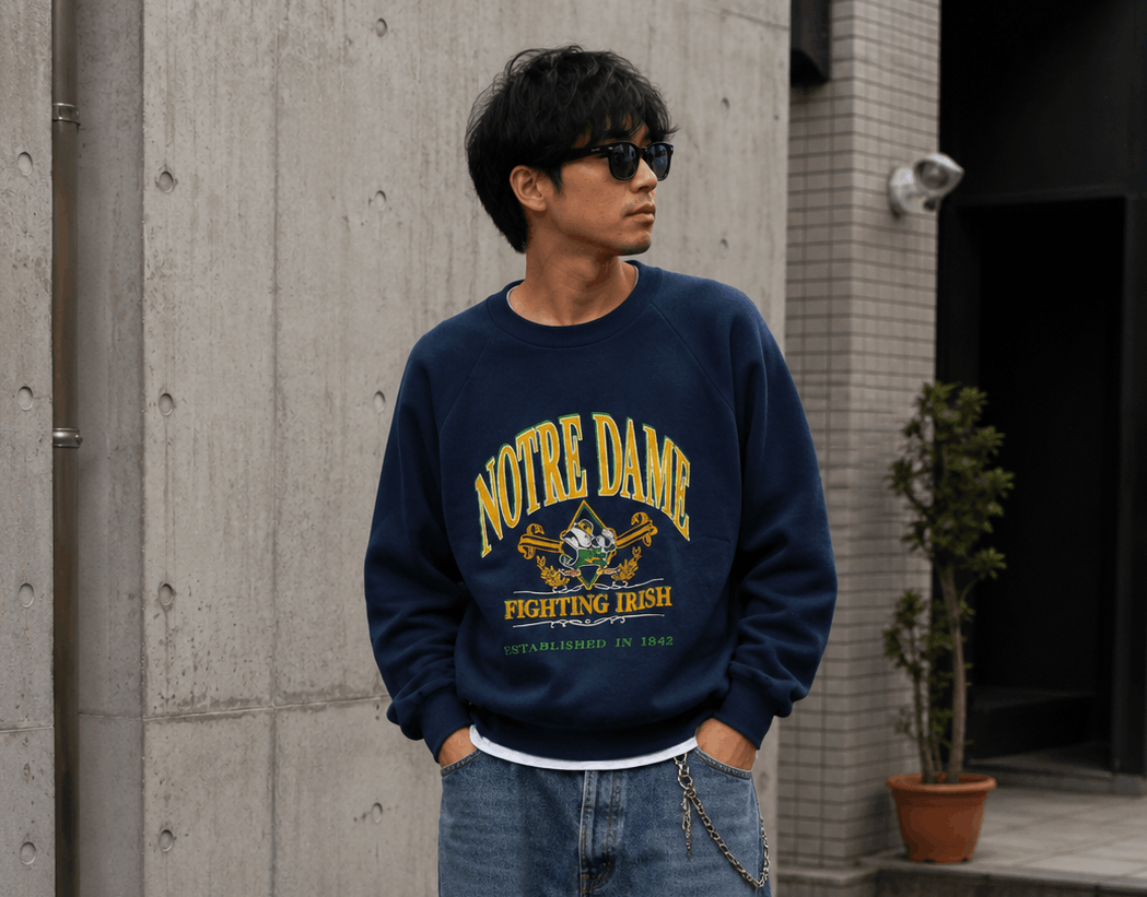 Vintage Vintage 90s Notre Dame Fighting Iris Crewneck Sweatshirt Size US XL / EU 56 / 4 - 2 Thumbnail