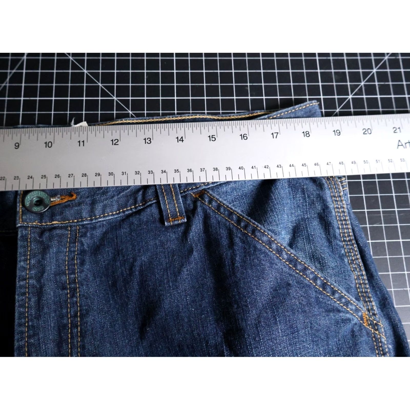 Levi's VTG Levi's Carpenter Jeans Men's 36 x 34 Blue Loose Straight Workwear Baggy 2006 Size US 36 / EU 52 - 5 Thumbnail