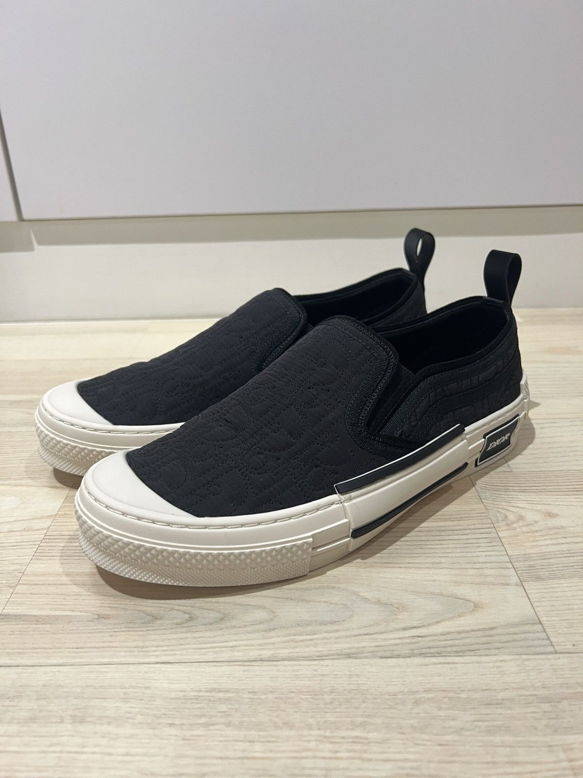 Dior Dior B23 Oblique Slip On Sneaker Size US 7 / EU 40 - 1 Thumbnail