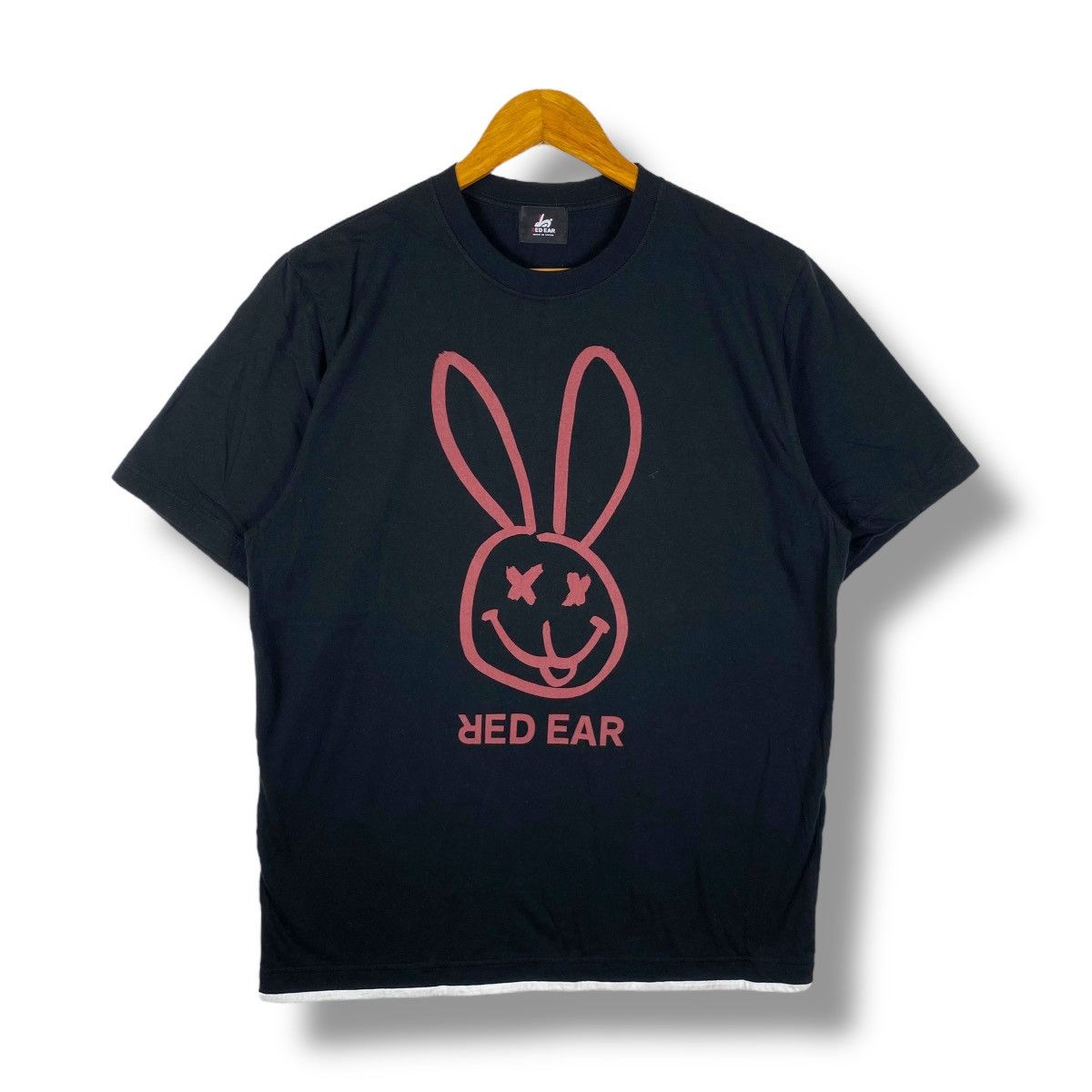 Paul Smith × Paul Smith Red Ear RED EAR Bunny Logo Graphic By Paul Smith Tee Shirt Size US XL / EU 56 / 4 - 1 Thumbnail