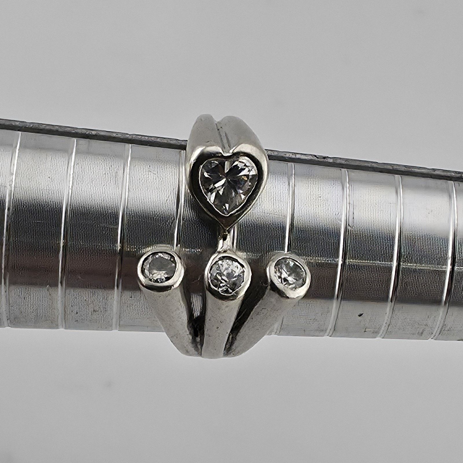 Other Sterling Silver Heart CZ Wrap Ring Size 7 Romantic 925 Size ONE SIZE - 8 Thumbnail