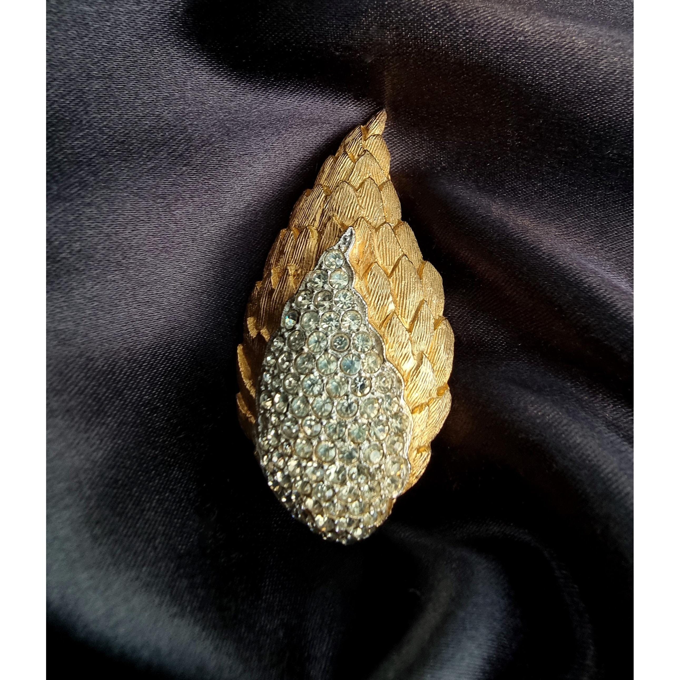 Other Vintage Benedikt NY Signed Gold Tone Clear Crystals Big Leaf Size ONE SIZE - 1 Thumbnail