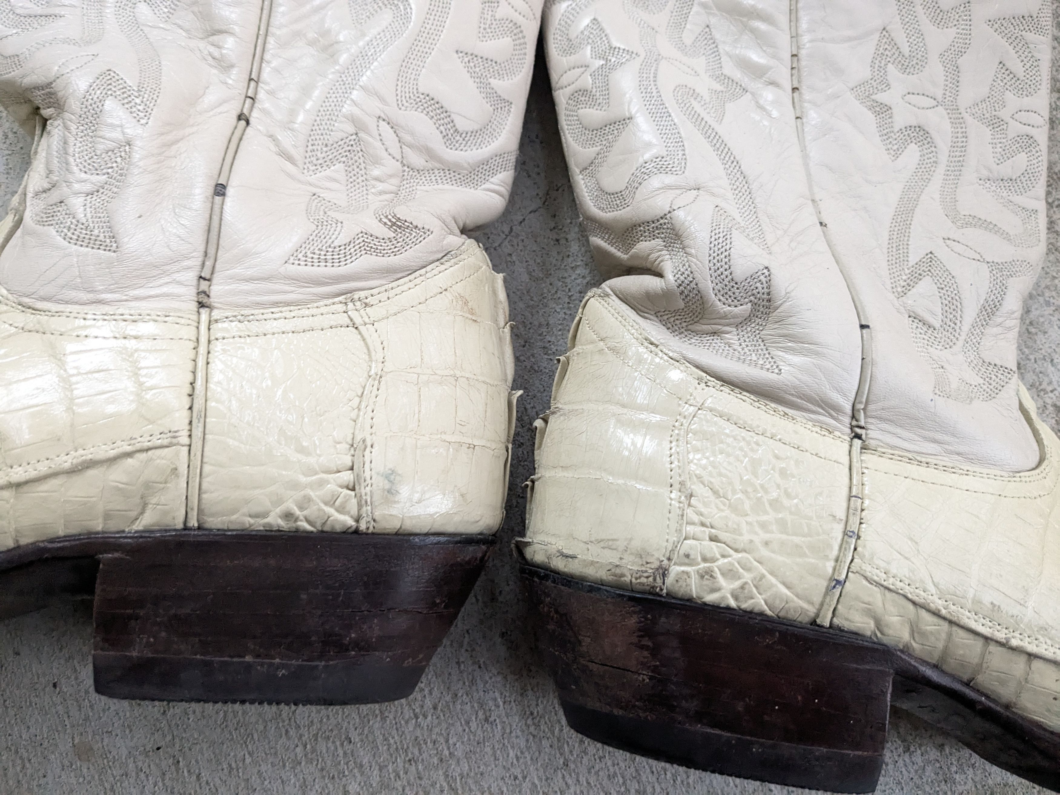 Genuine Leather Crocodile Cowboy Boots White 9.5 Vintage Leather Botas Size US 9.5 / EU 42-43 - 9 Thumbnail