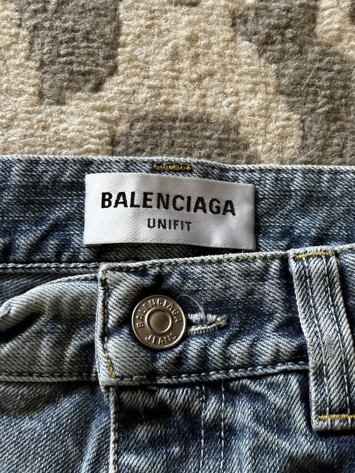 Balenciaga Balenciaga Lost Tape Flares Size US 32 / EU 48 - 4 Thumbnail