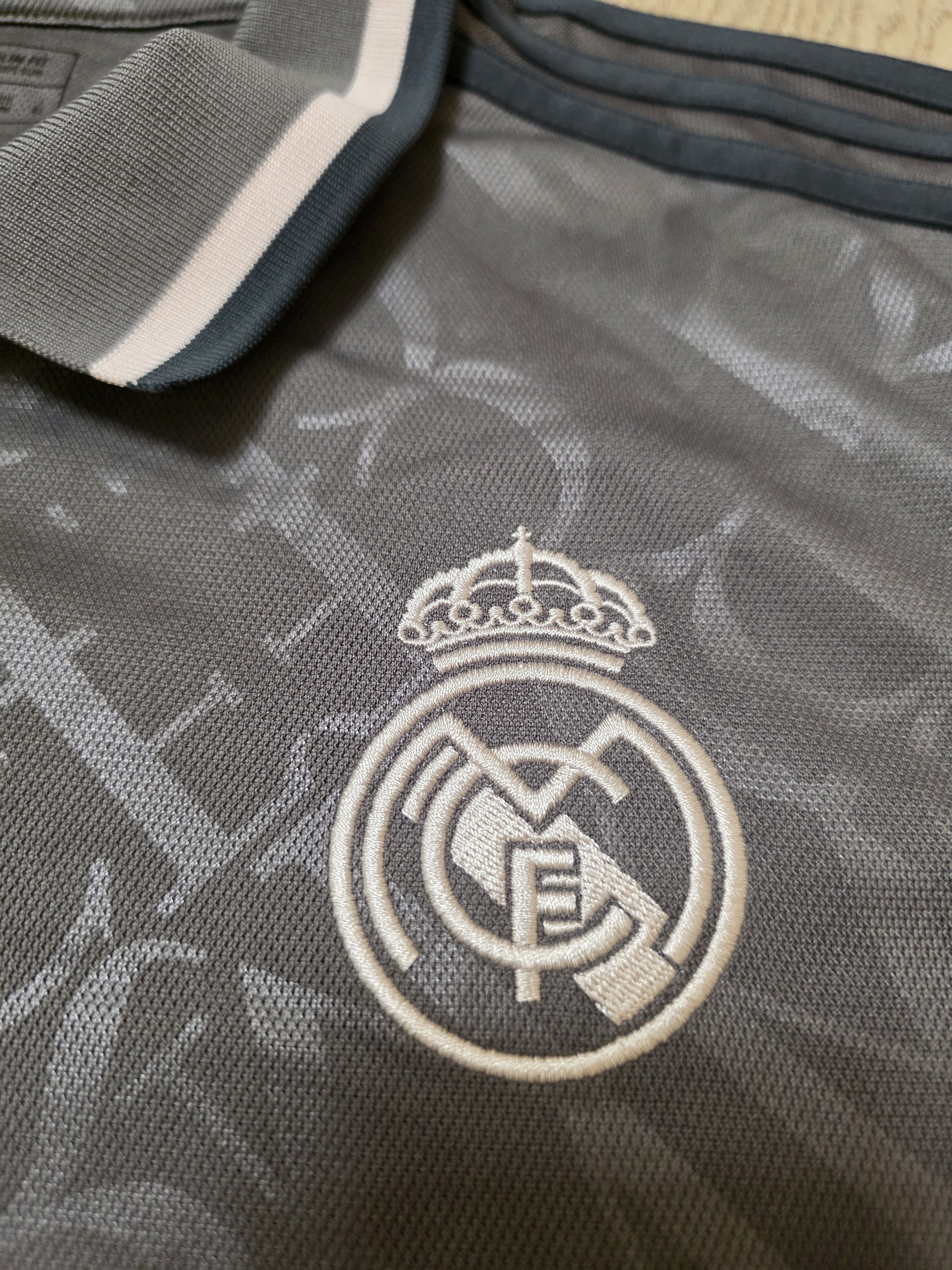 Adidas REAL MADRID 2024 2025 THIRD FOOTBALL SHIRT SOCCER JERSEY Size US M / EU 48-50 / 2 - 4 Thumbnail